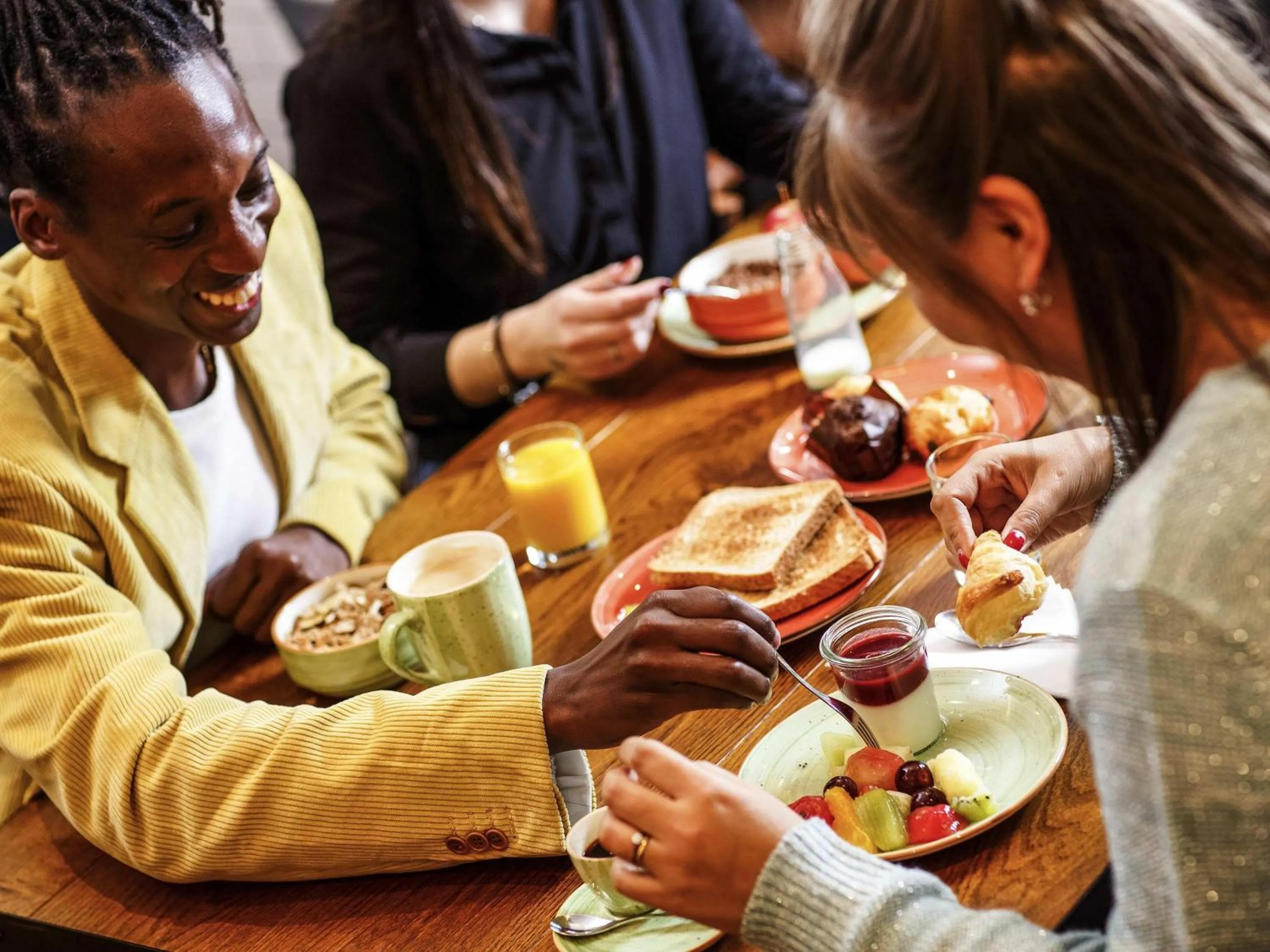 Breakfast in ibis Styles London Gloucester Road