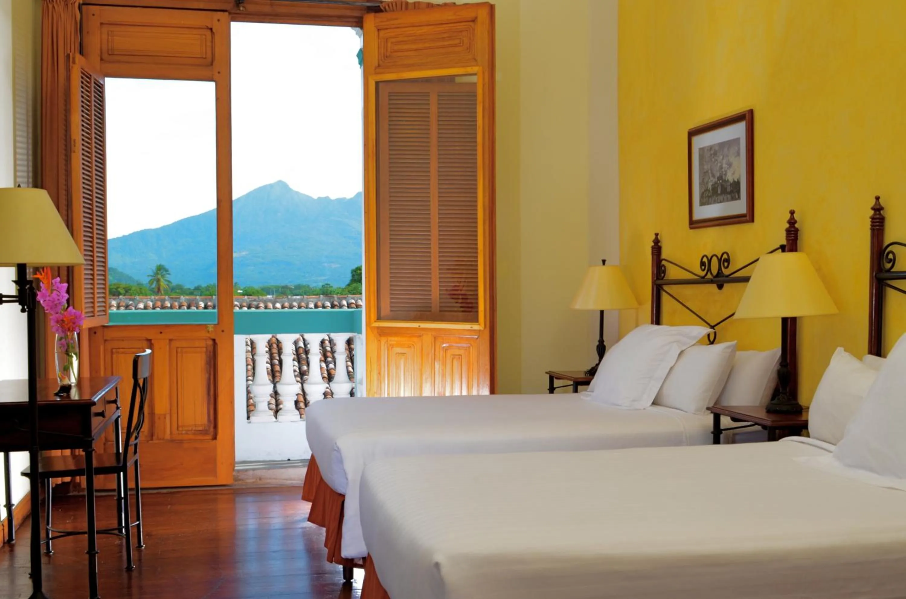 Bedroom, Bed in Hotel Dario Granada