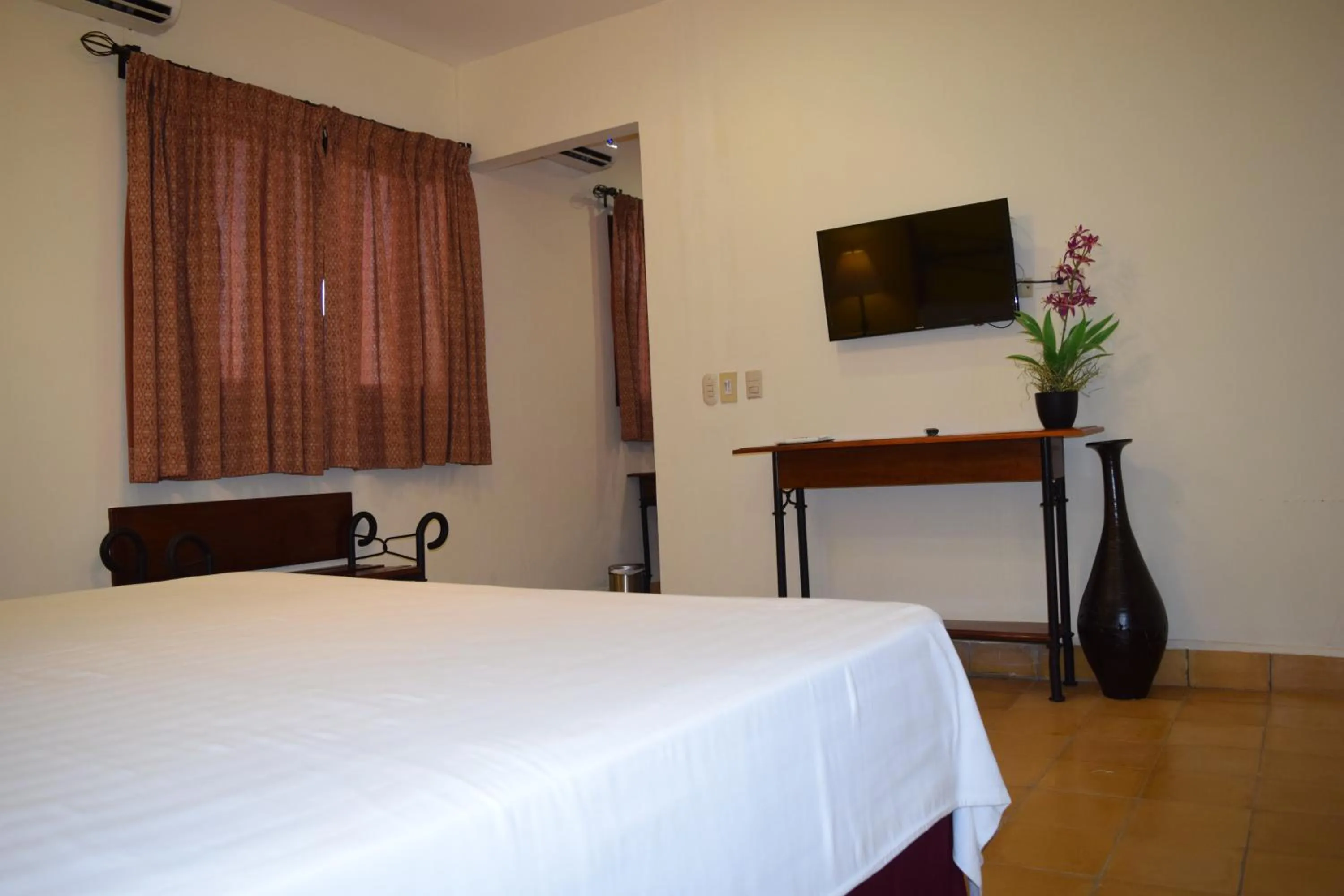 Bed in Hotel Dario Granada