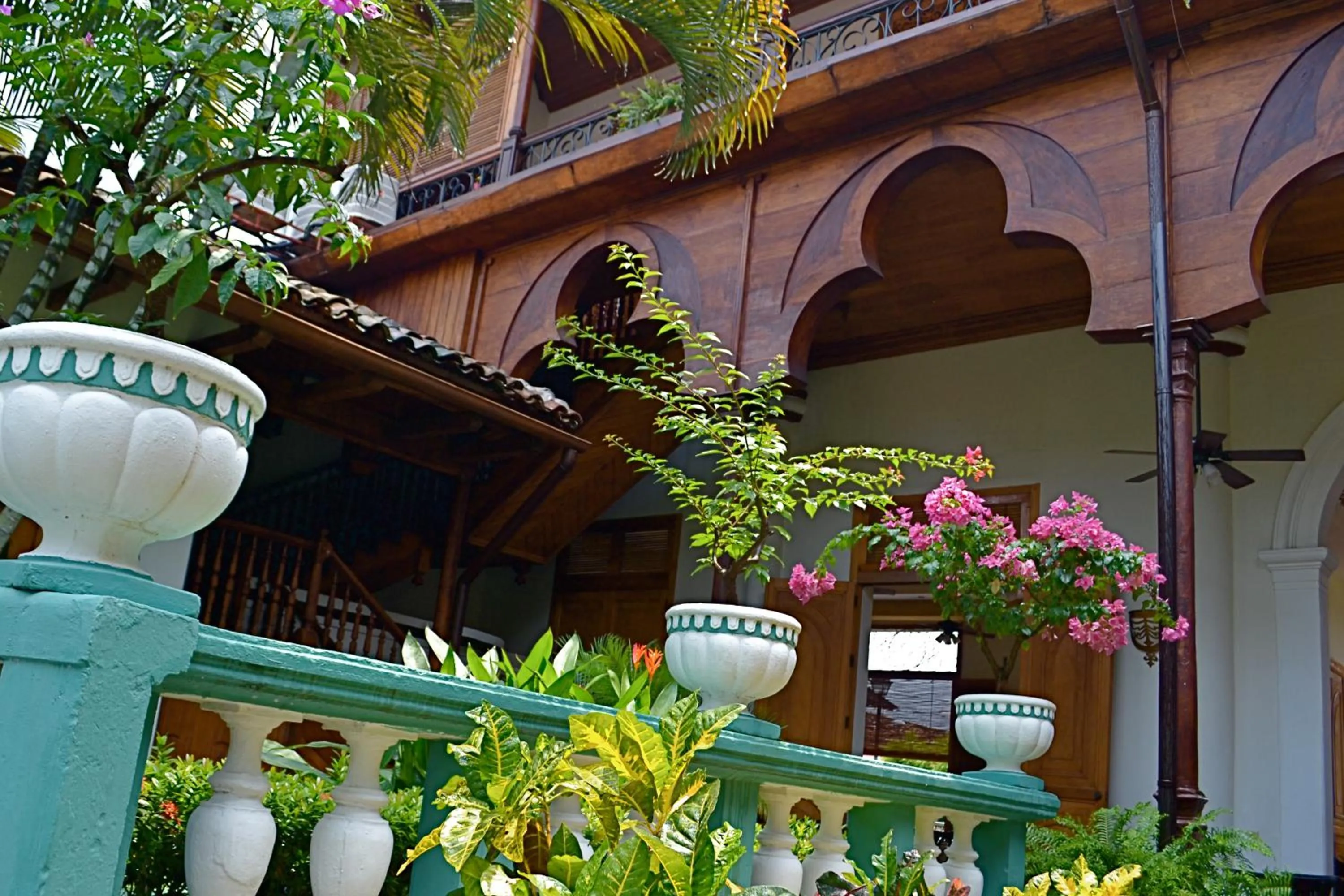 Garden in Hotel Dario Granada
