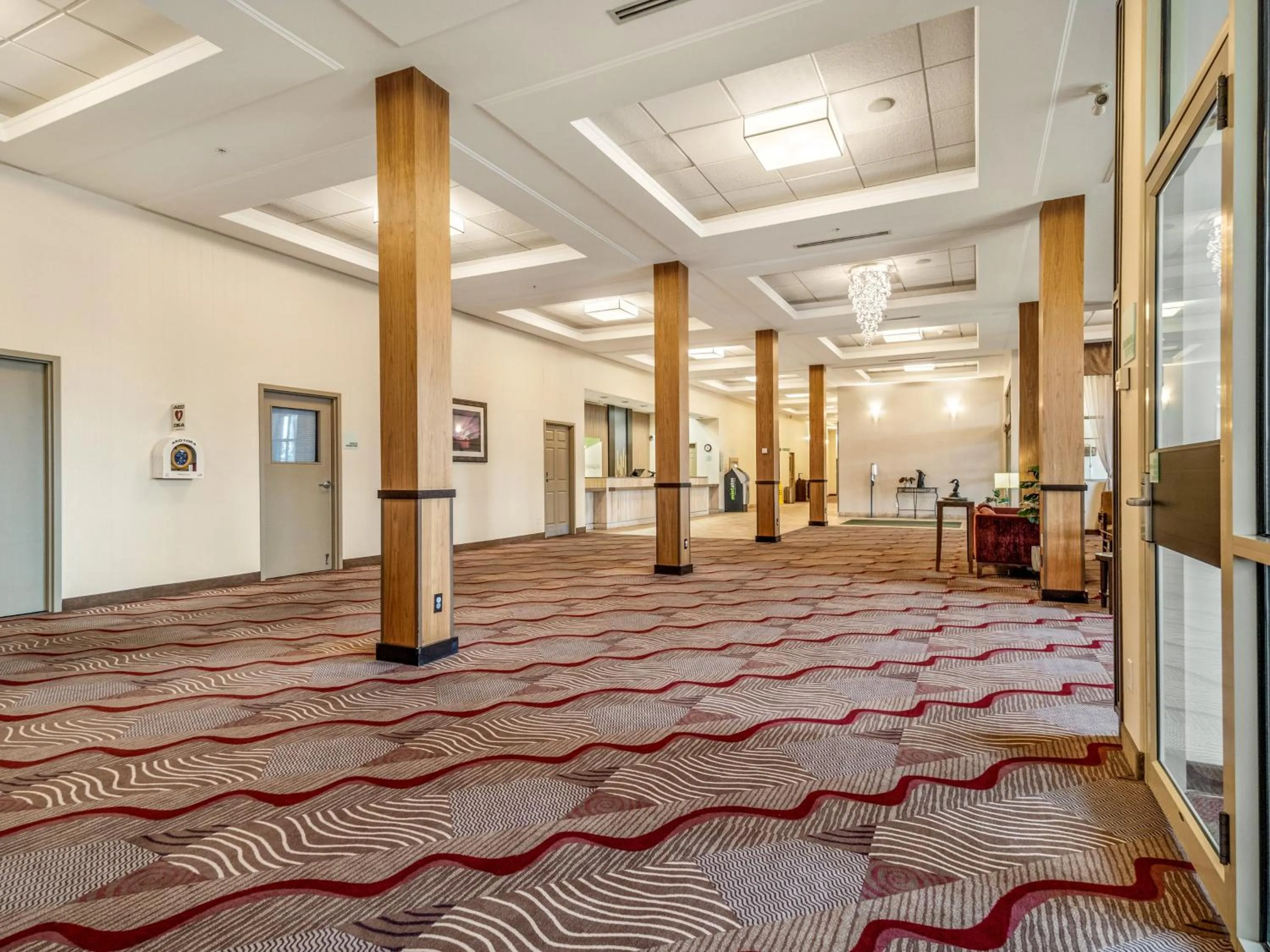 Property building in Holiday Inn Lethbridge by IHG