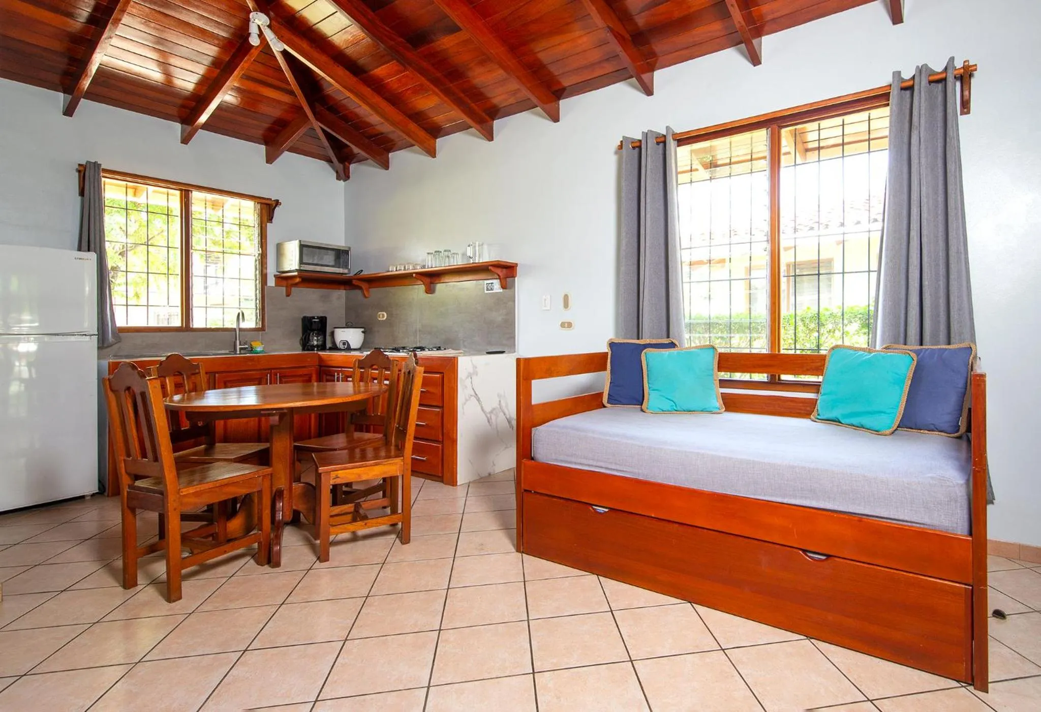 Dining area, Bed in Bahia Esmeralda Boutique Hotel & Villas