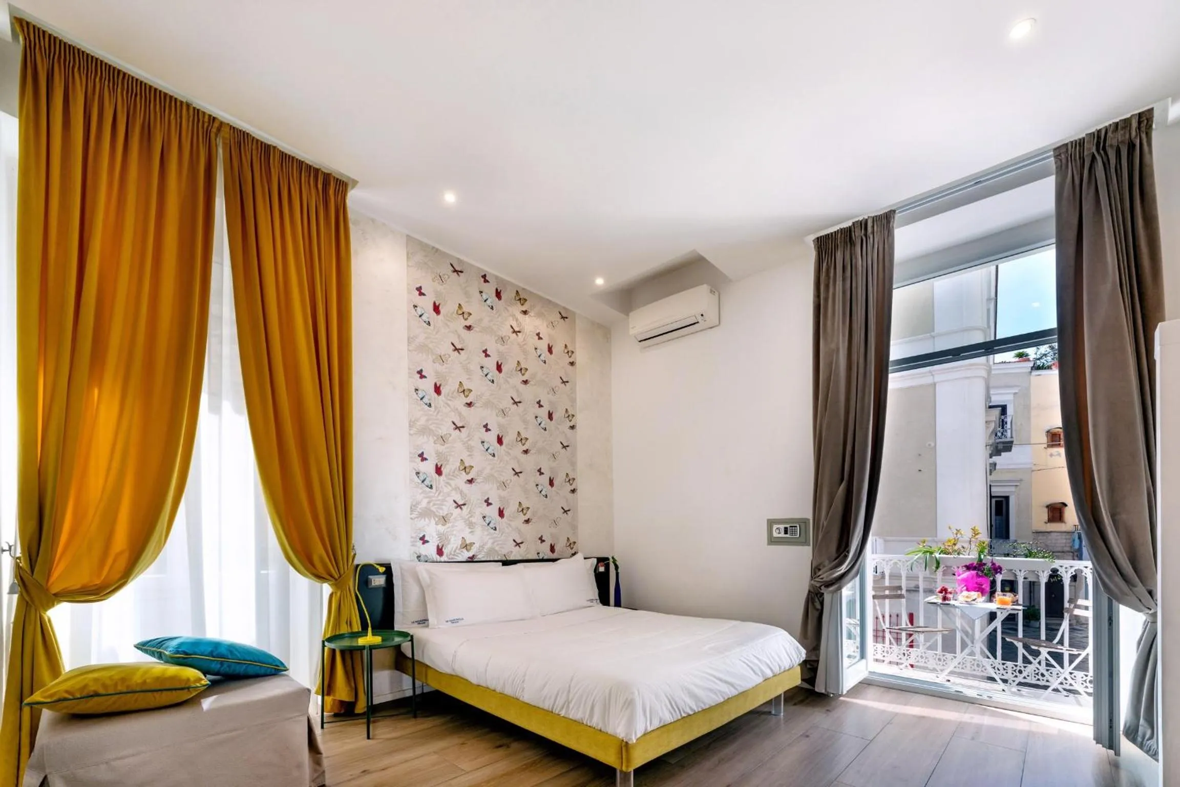 Photo of the whole room, Bed in Le Marinelle Aff Trani