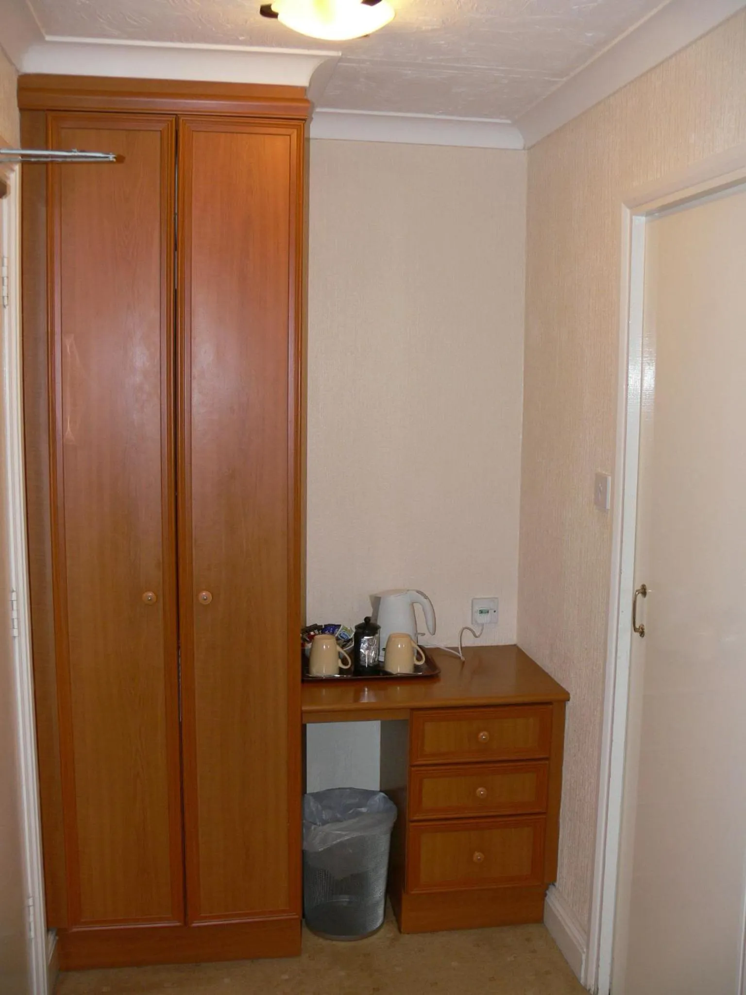 Coffee/tea facilities in Travelrest Fareham Solent Gateway