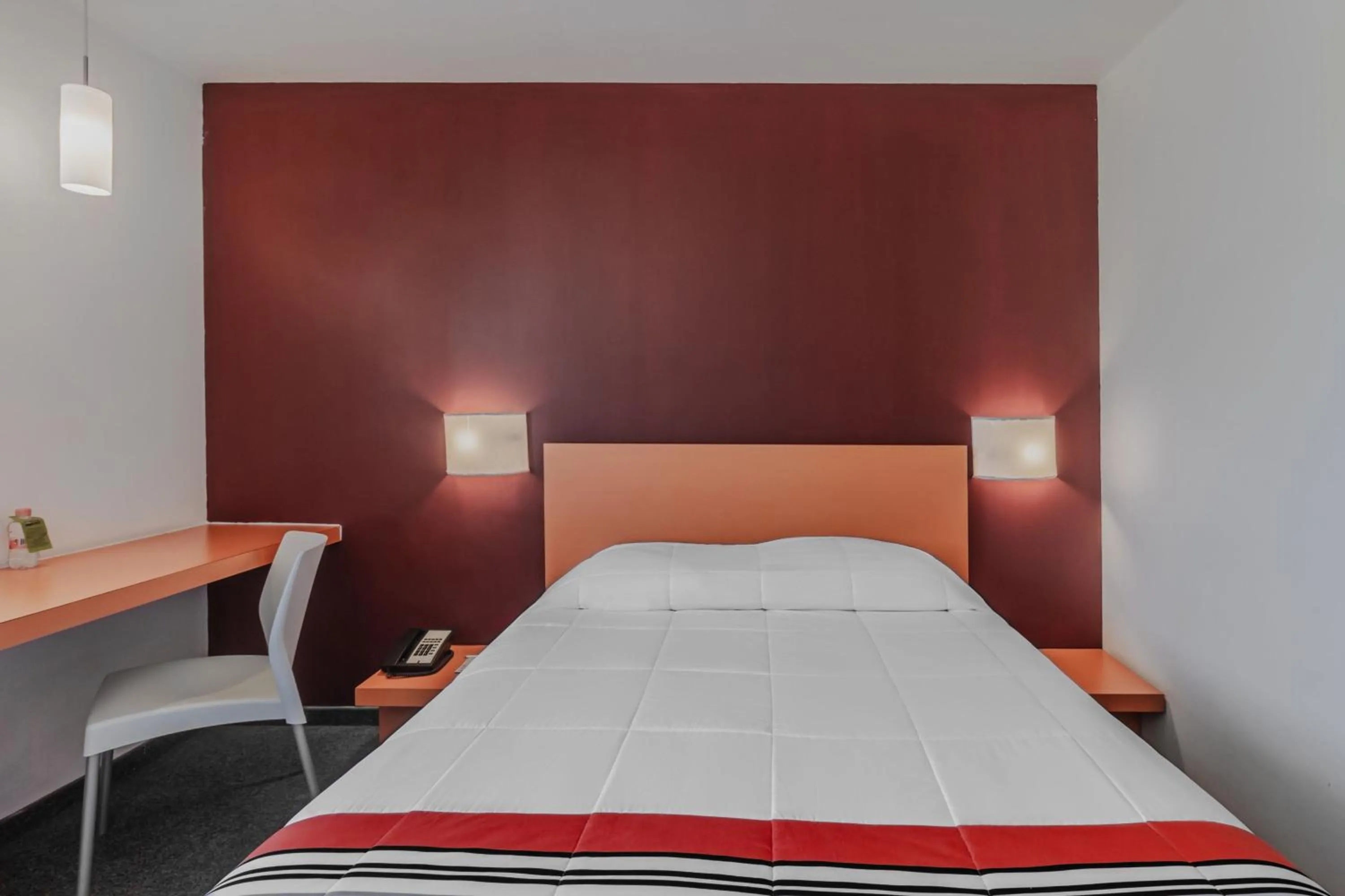 Bedroom, Bed in City Express Junior by Marriott Tuxtla Gutierrez Poliforum