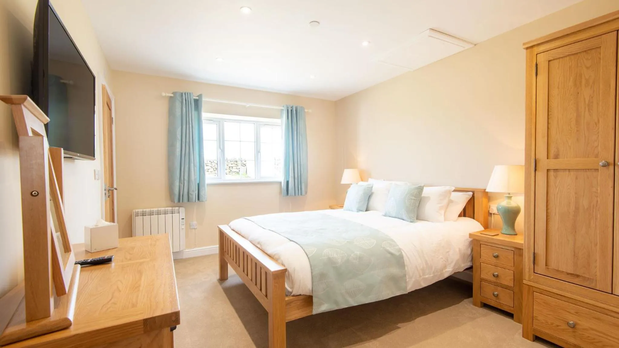 Bed in Lastra Farm Hotel