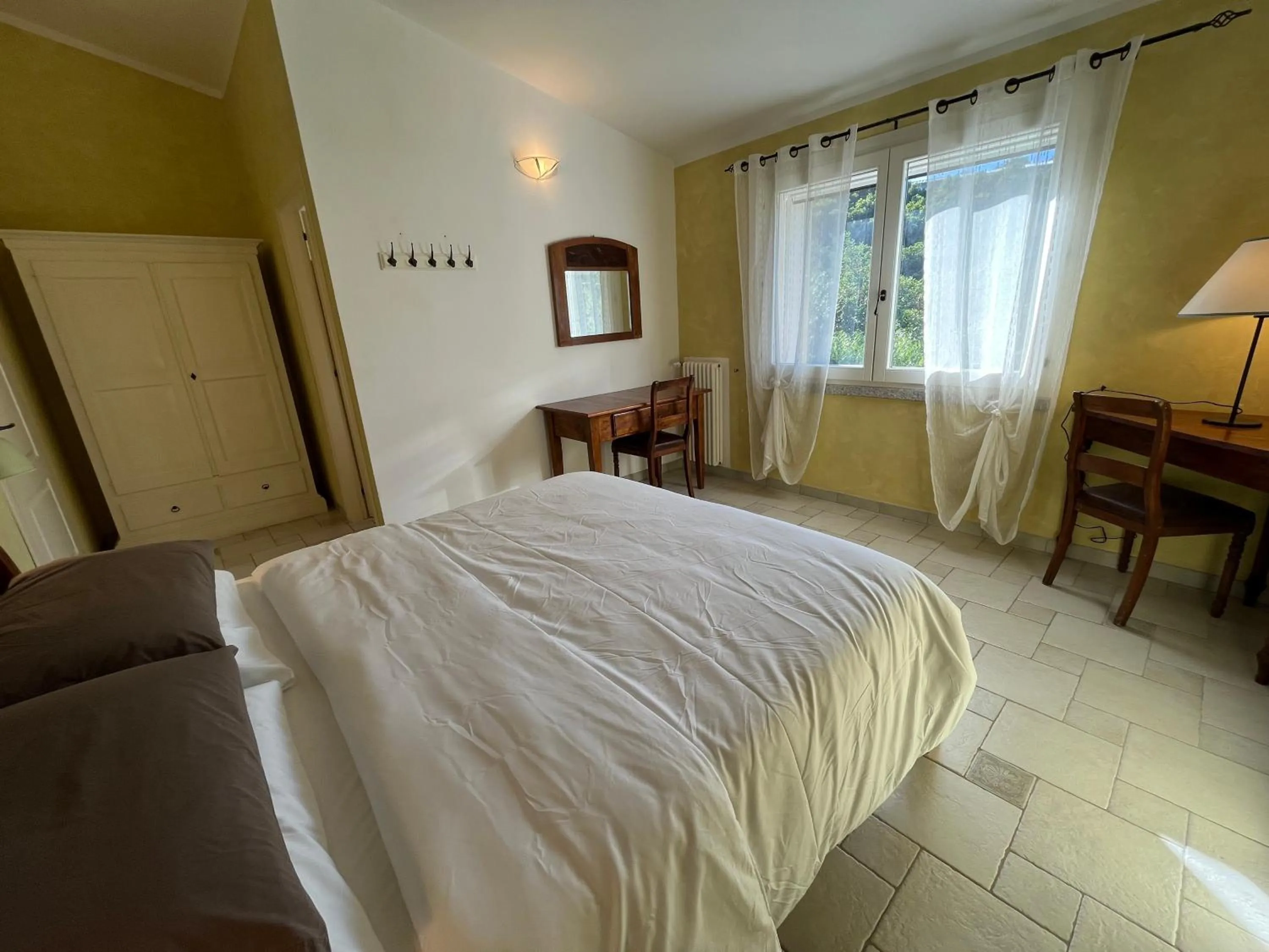 Bedroom, Bed in Rossofiore