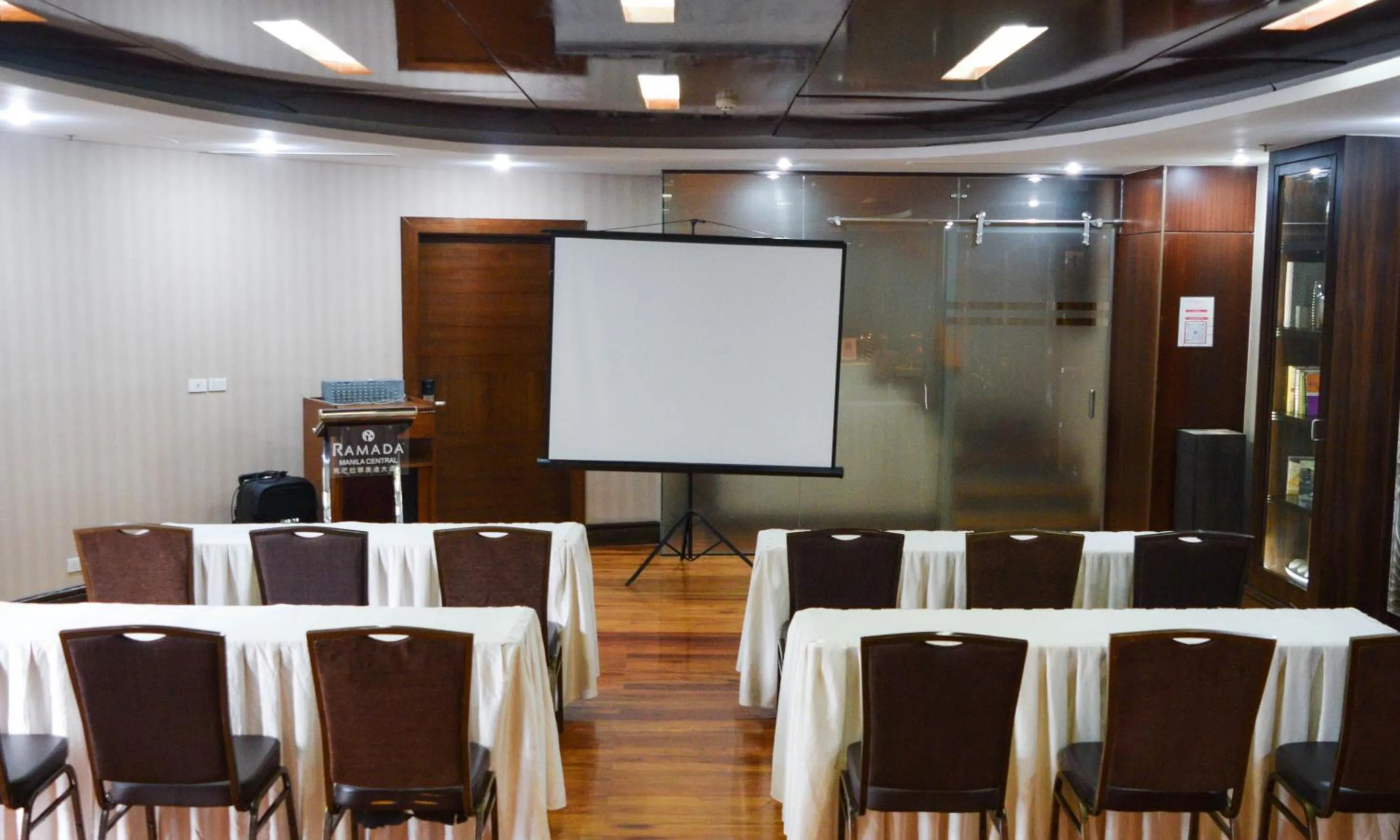 Meeting/conference room in Ramada by Wyndham Manila Central