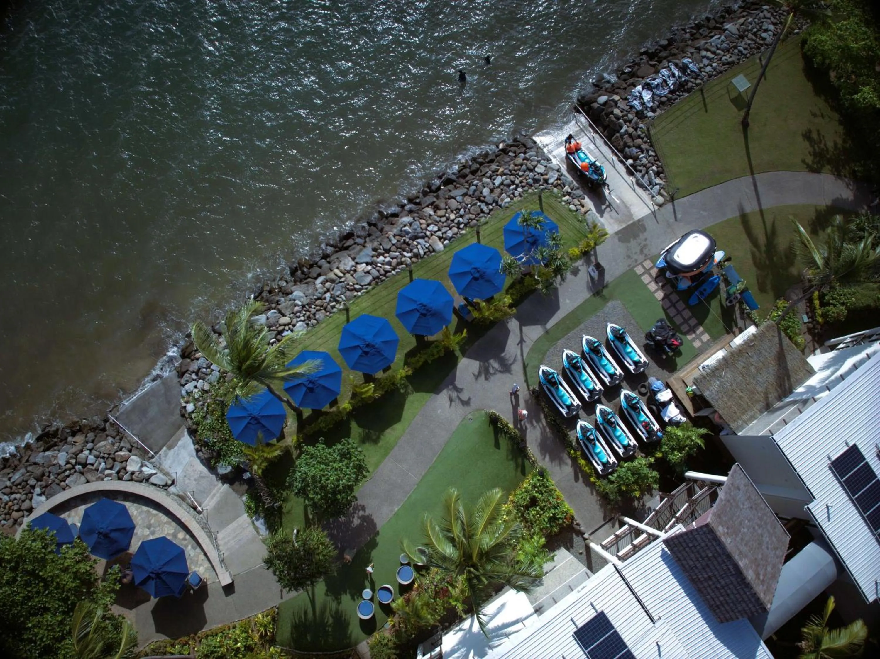 Beach in Radisson Blu Resort Fiji