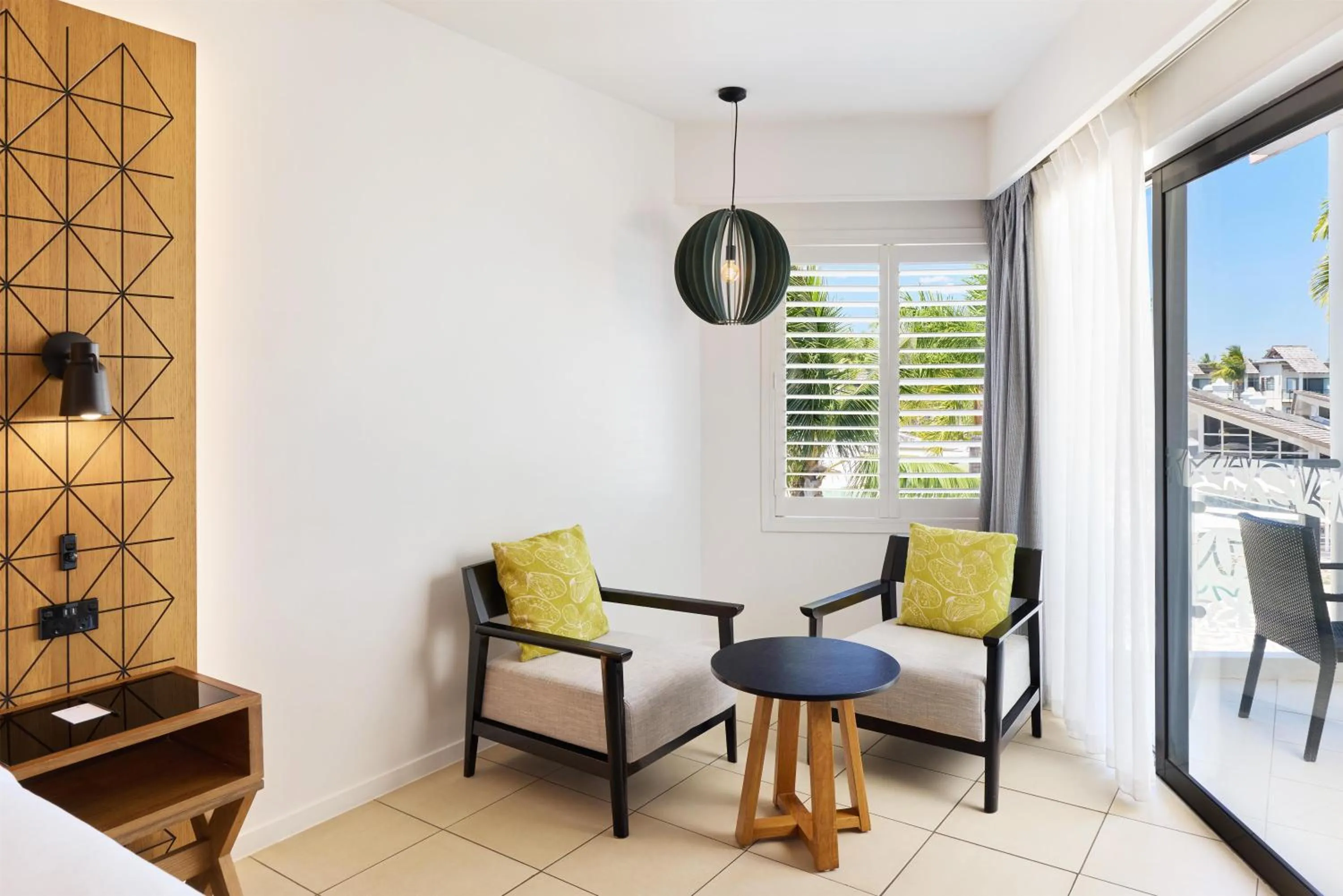 Bedroom in Radisson Blu Resort Fiji