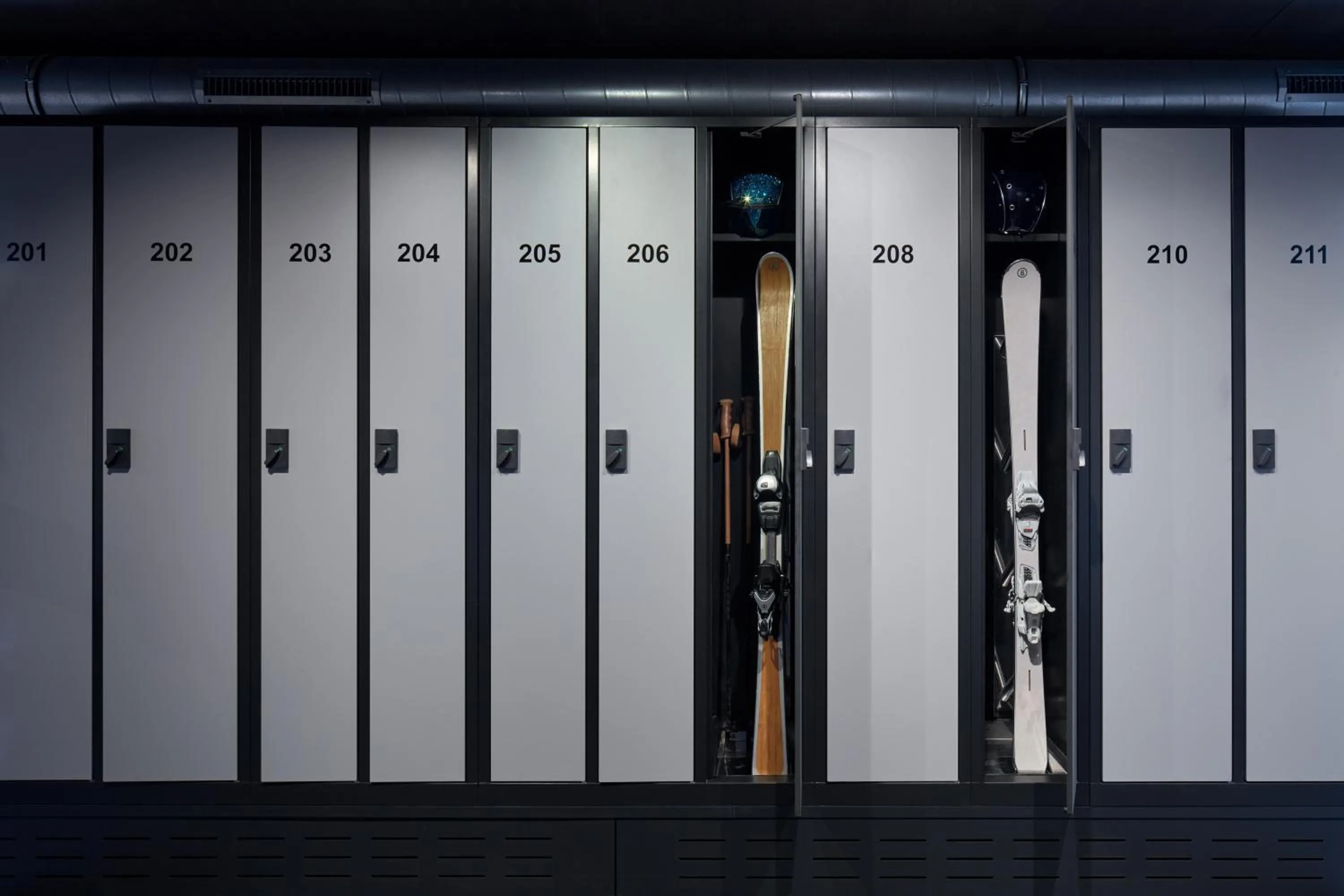 Property building in Hotel Wulfenia 4S - Adults Only