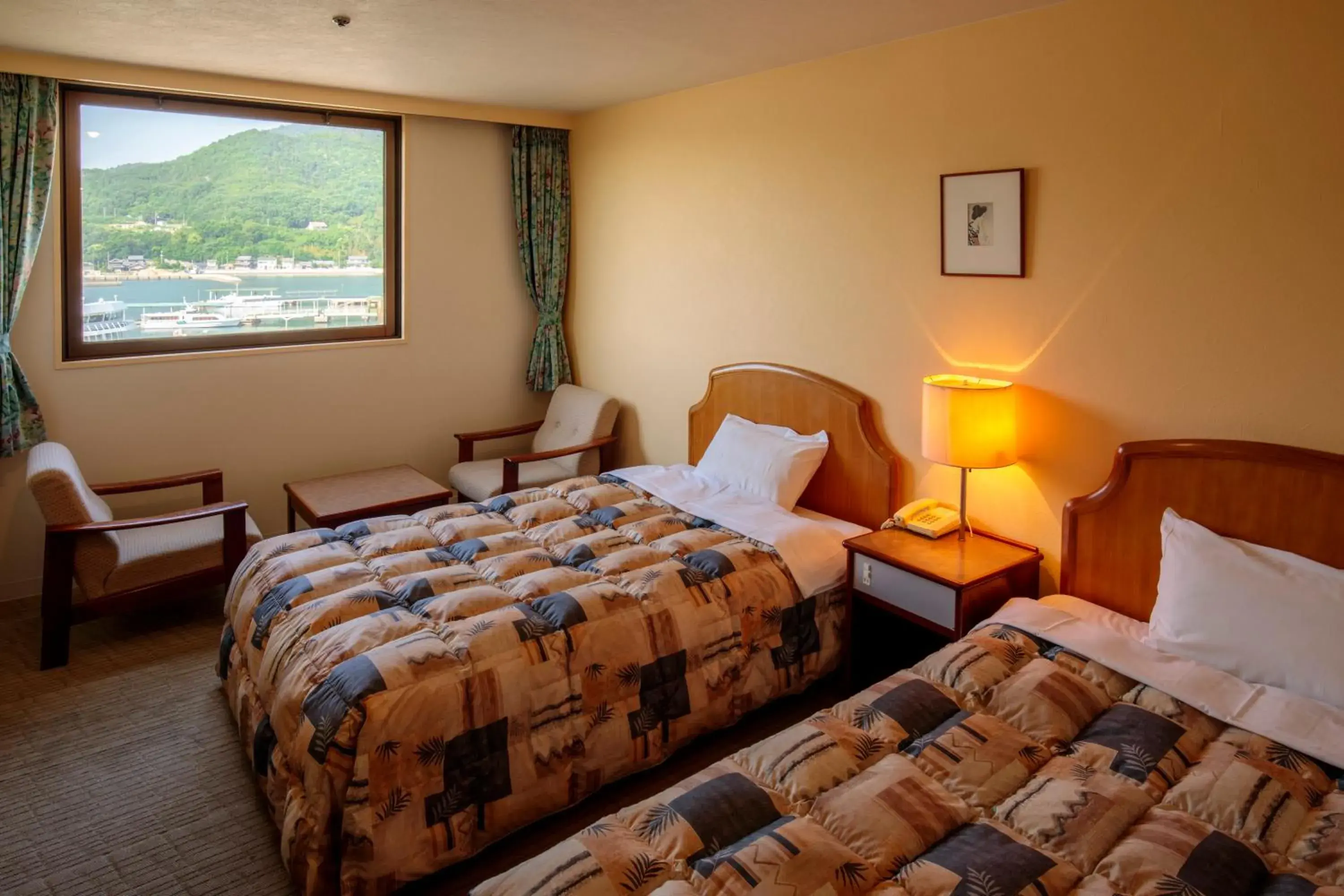 Twin Room - single occupancy - Non-Smoking in Okido Hotel Twin Room - single occupancy - Non-Smoking in Okido Hotel