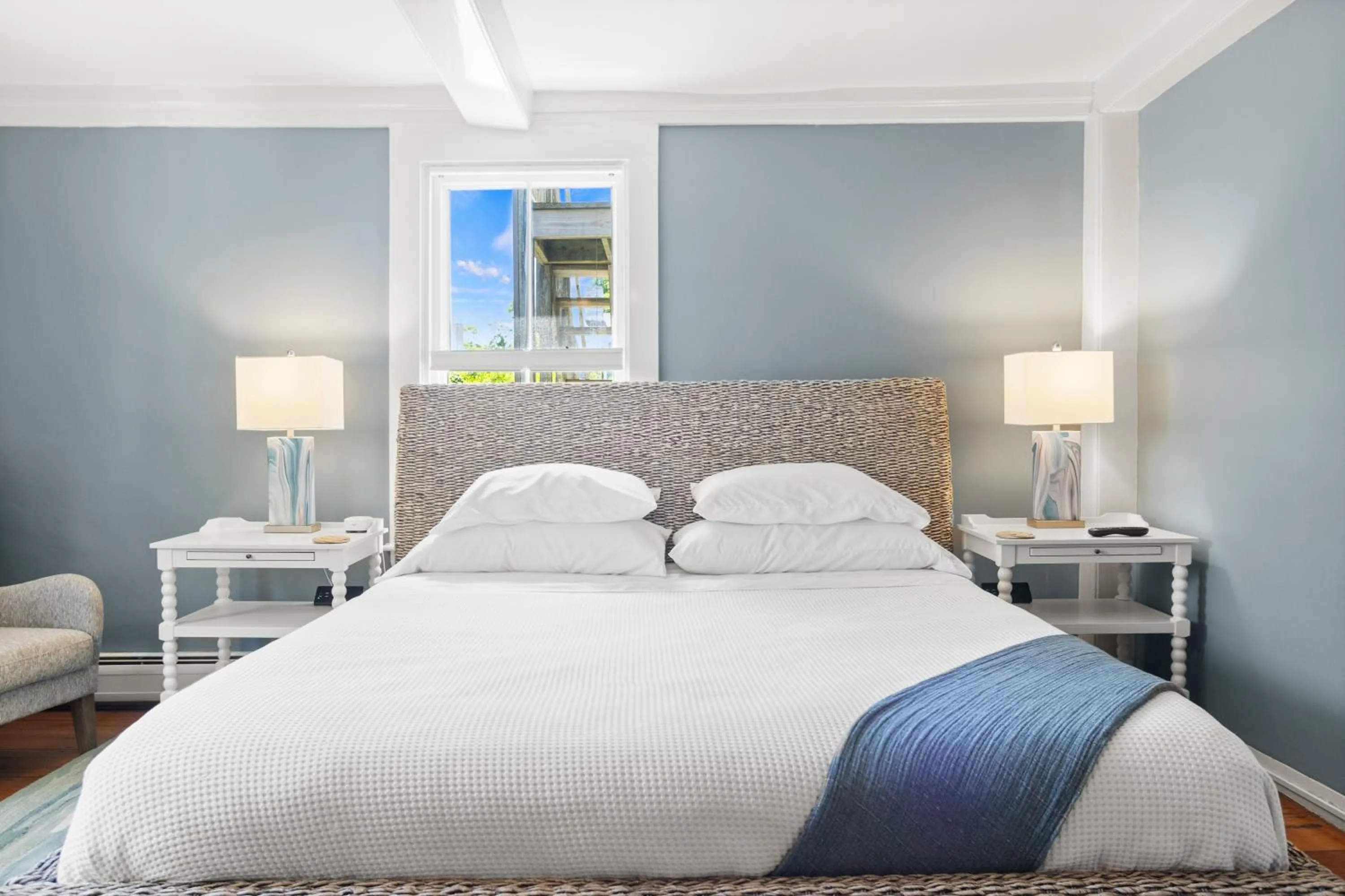 Bedroom, Bed in Carlisle House Inn