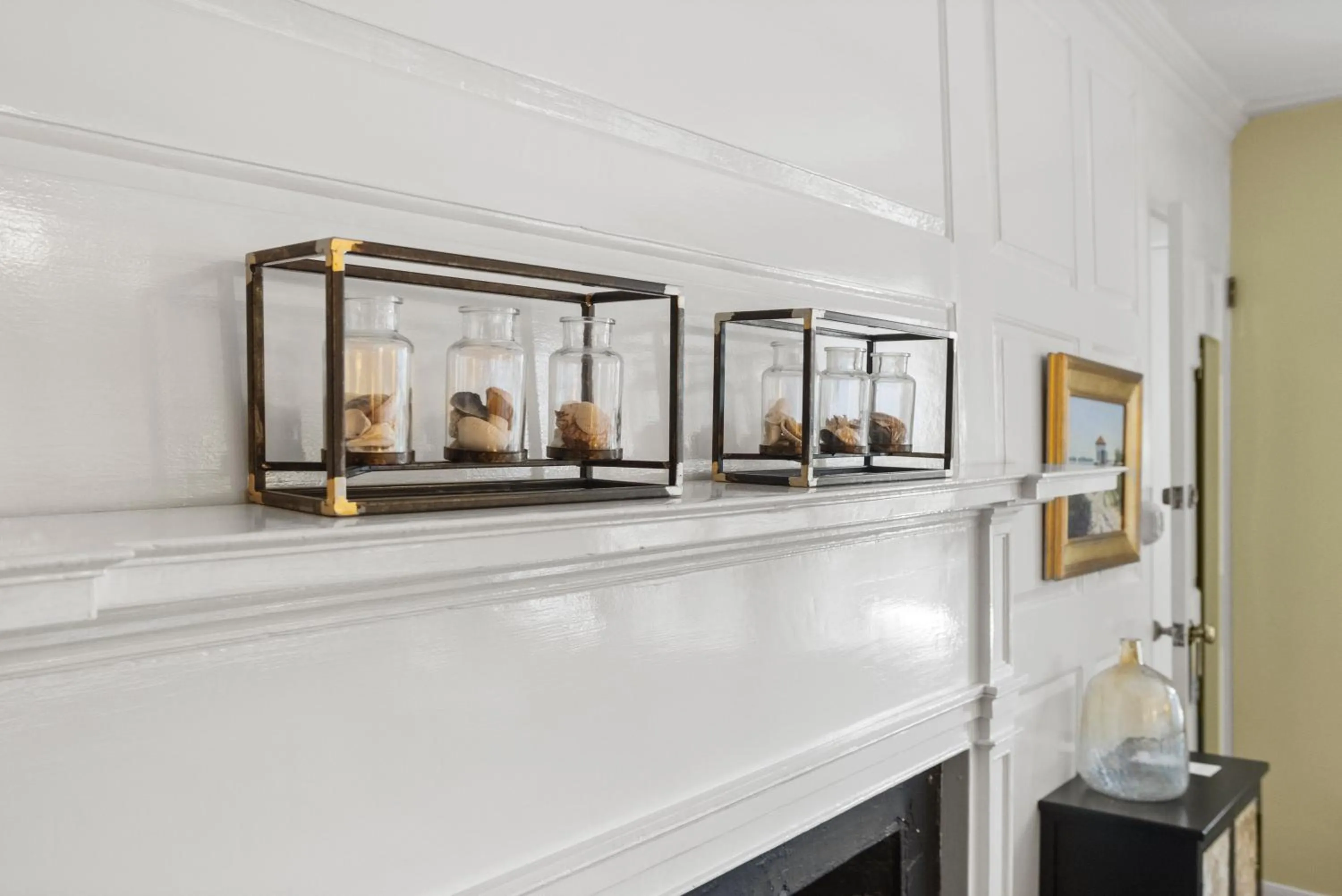 Property building in Carlisle House Inn