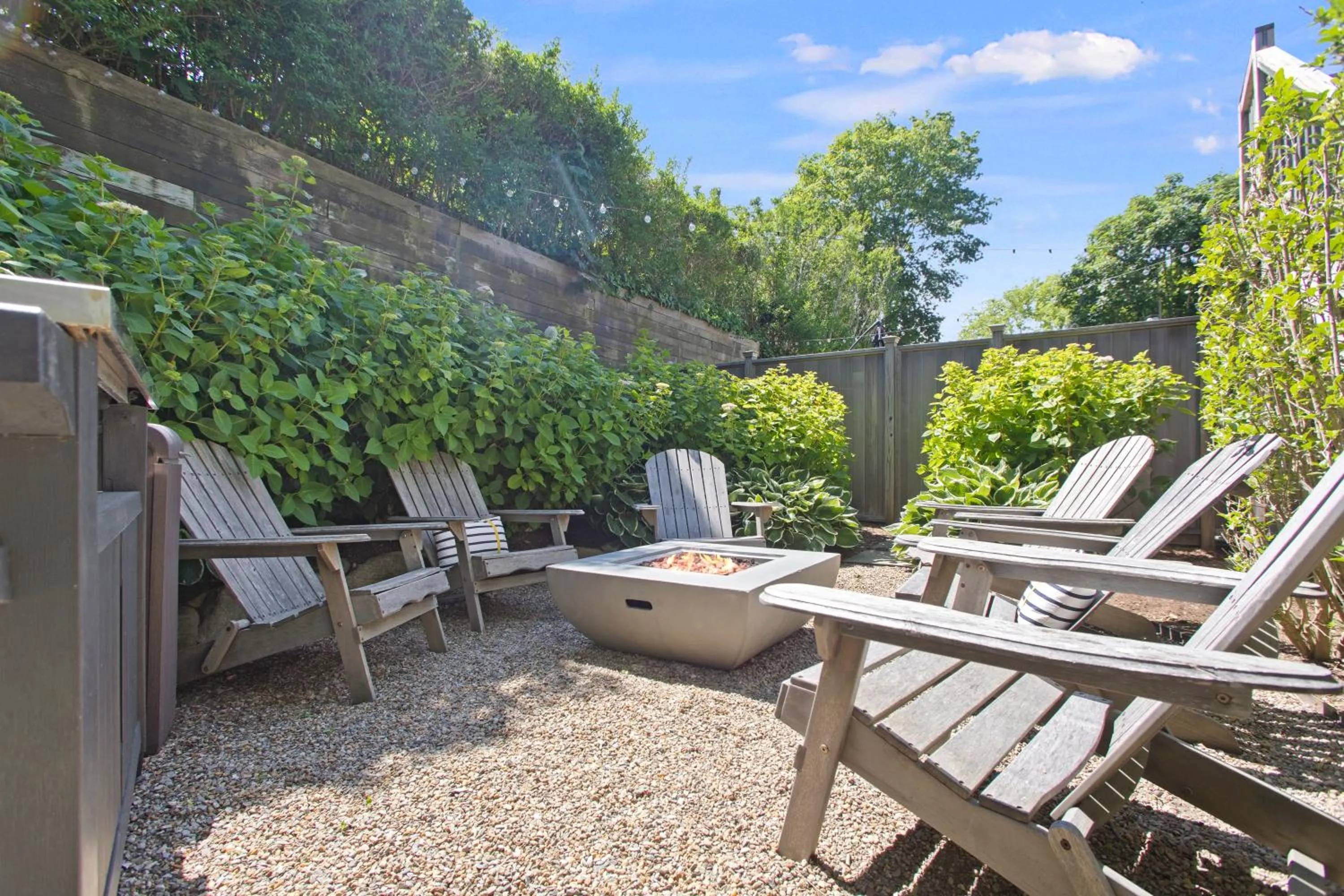fireplace in Carlisle House Inn