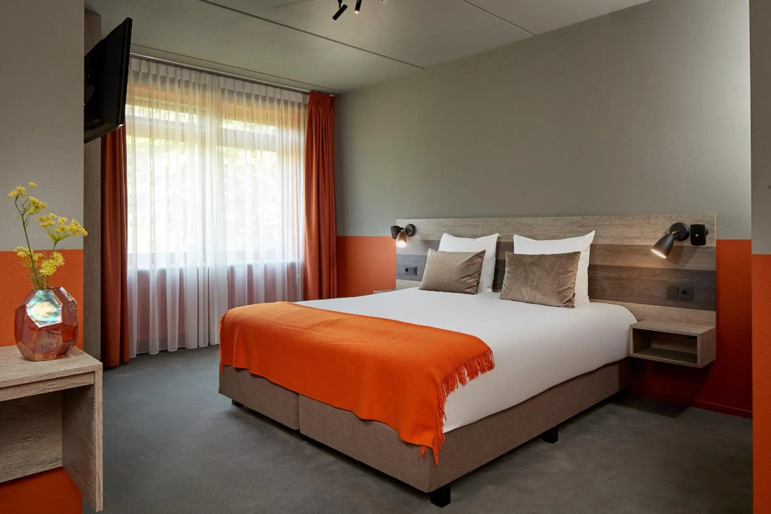 Photo of the whole room, Bed in Prins Hendrik Texel