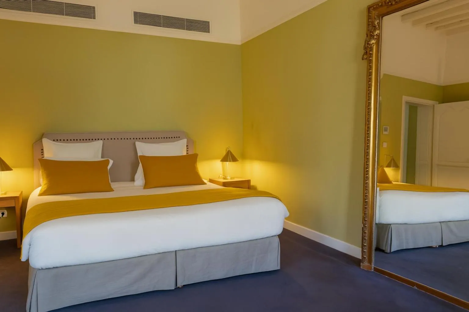 Bedroom, Bed in Maison Fredon Bordeaux Centre