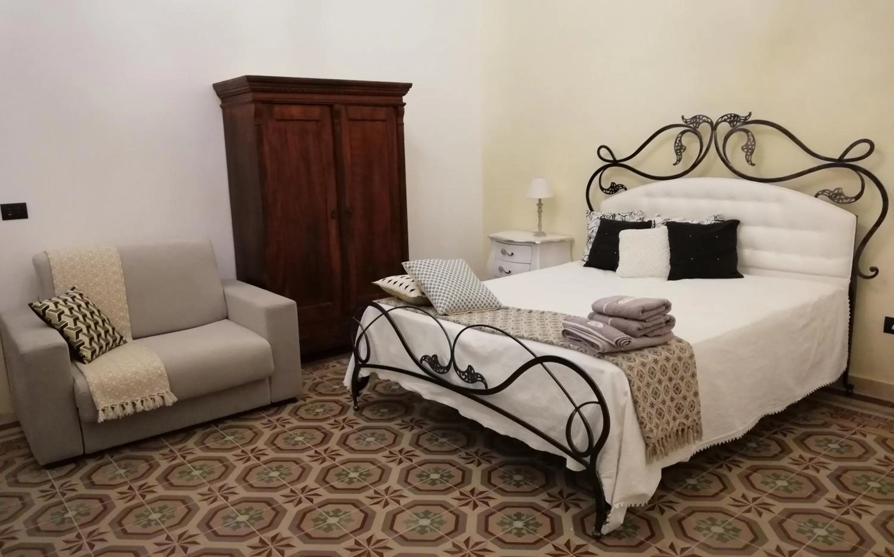 Bed in Agorà Suites & Apartments