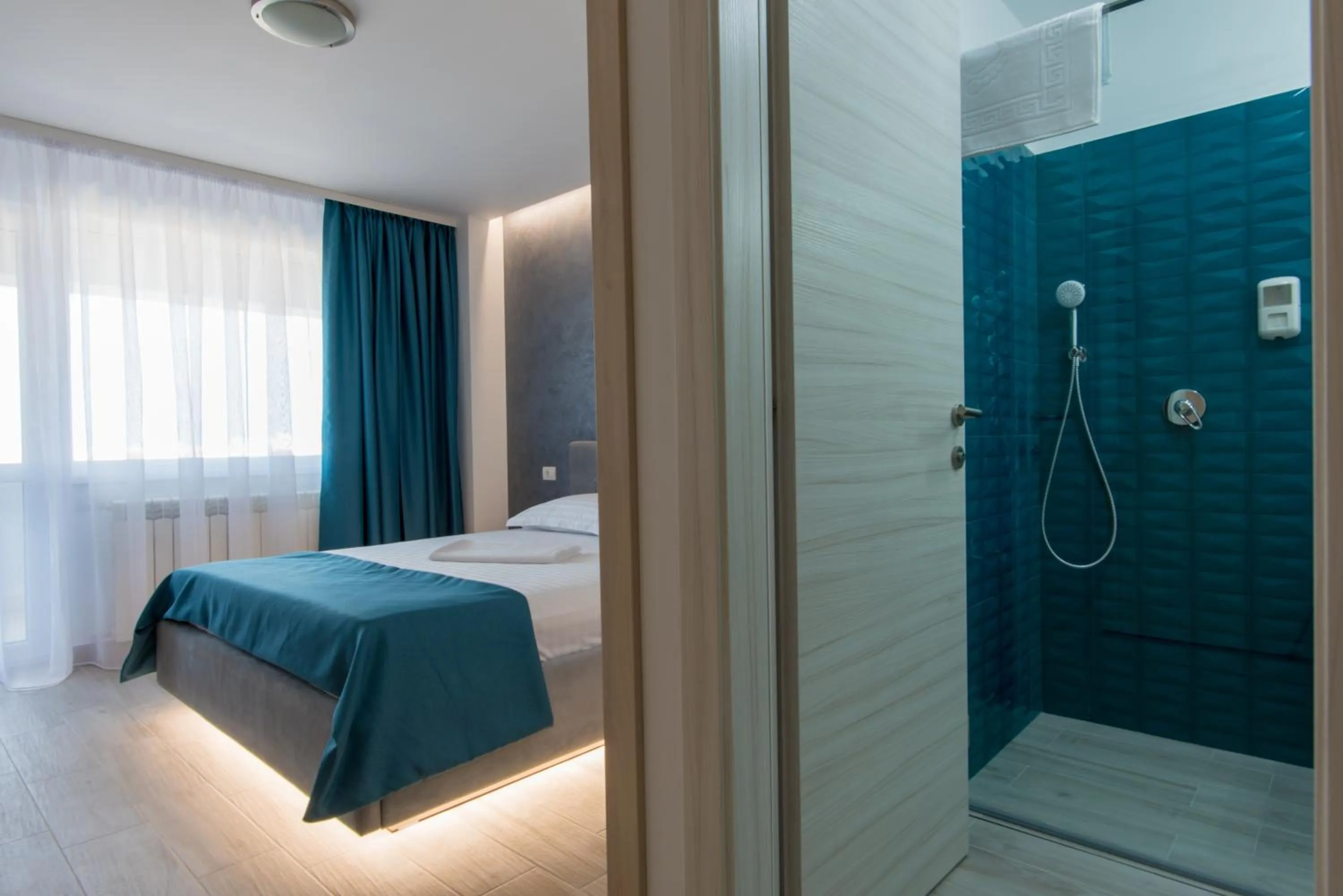 Bed in Turquoise Boutique