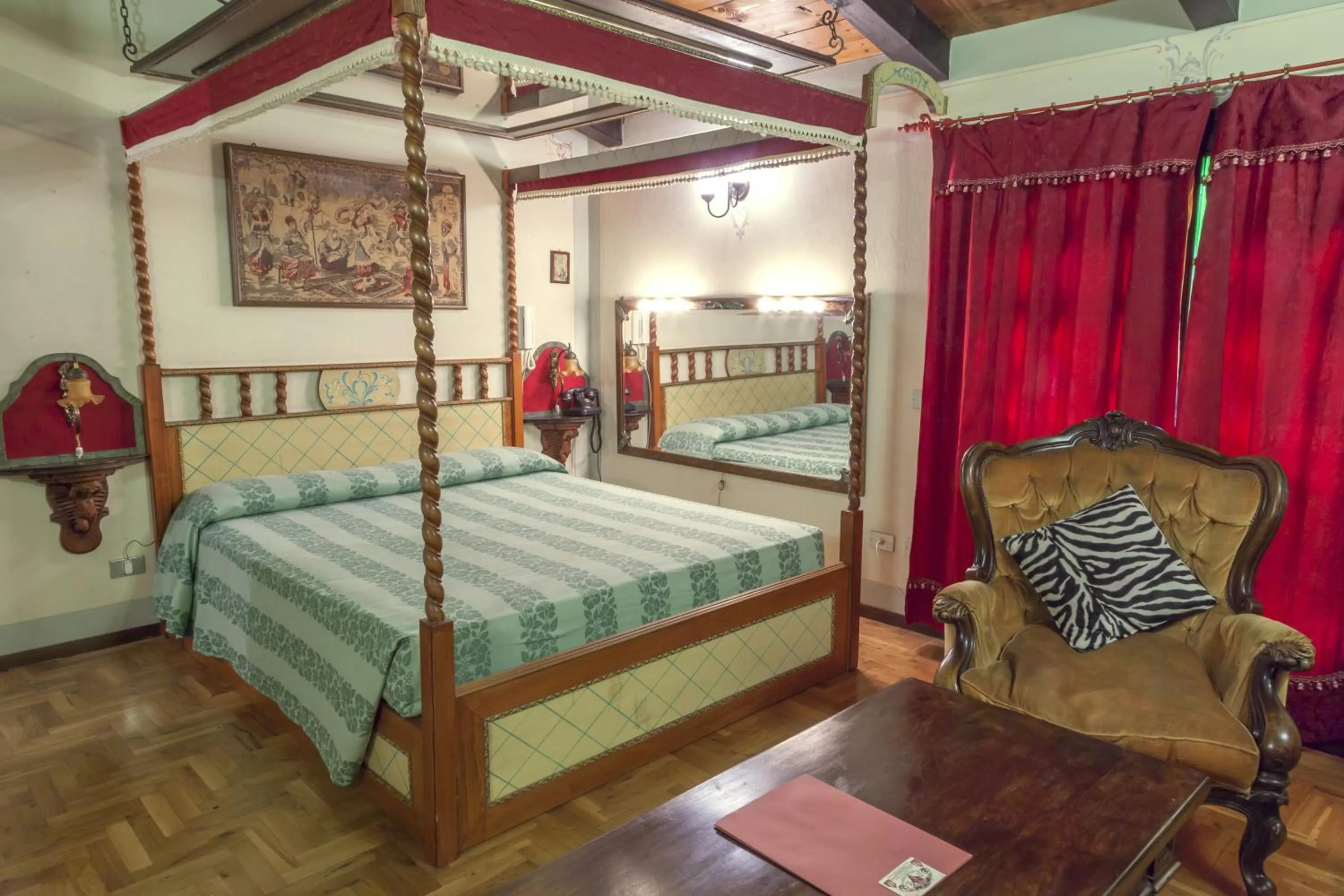 Photo of the whole room, Bed in Hotel Villino Della Flanella