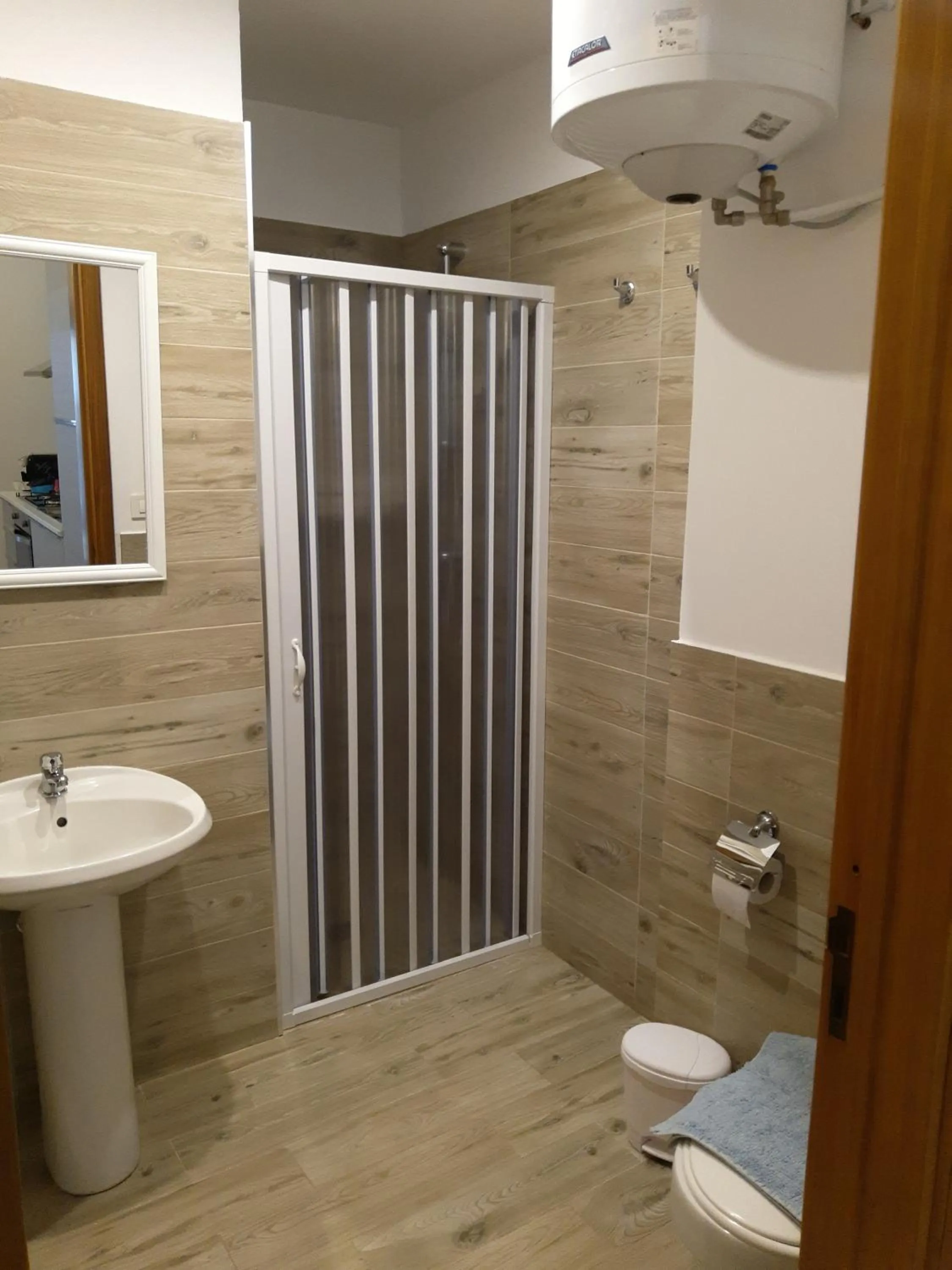 Shower in Thomas'home