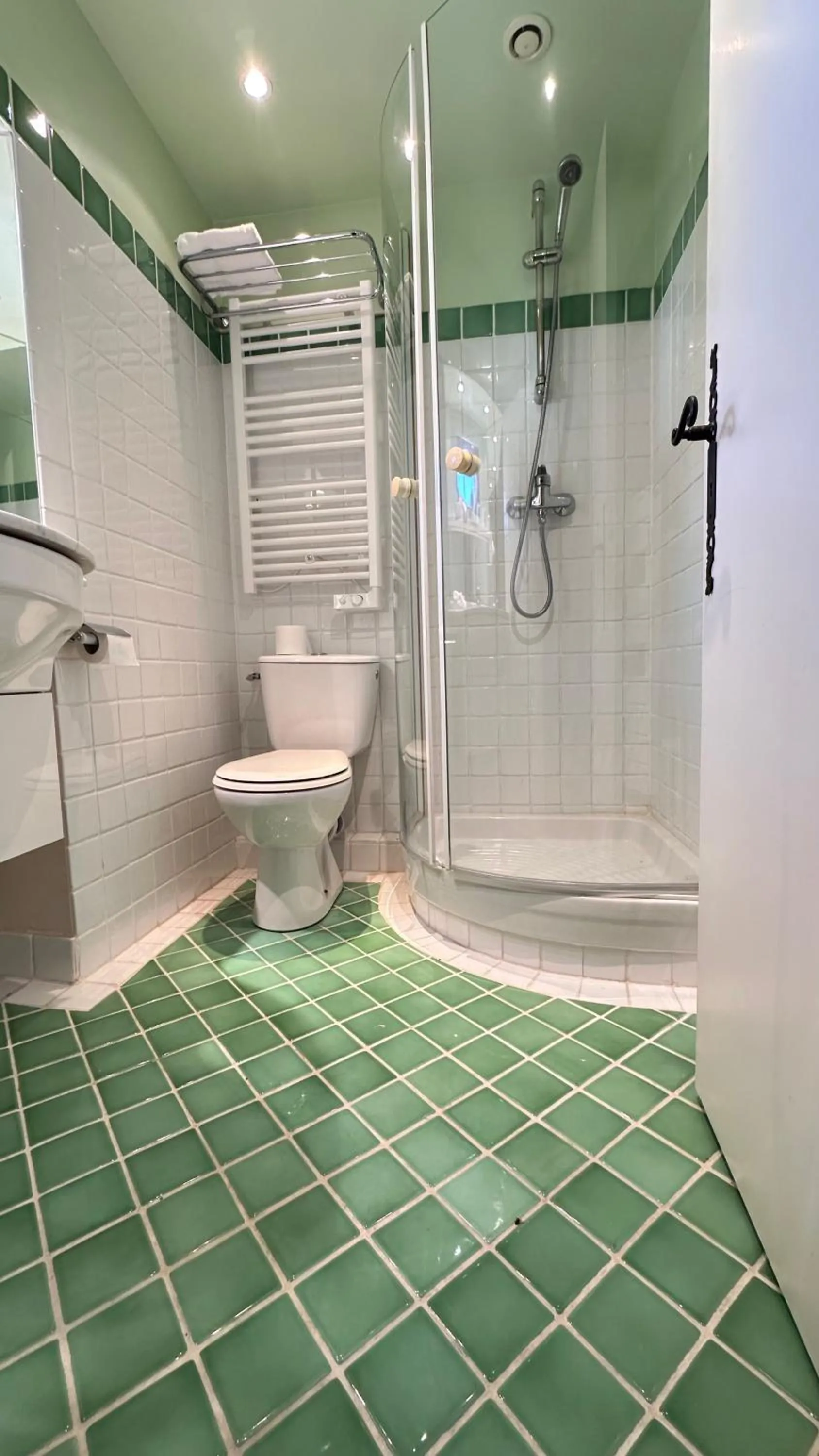 Bathroom in Le Manoir de Bellerive