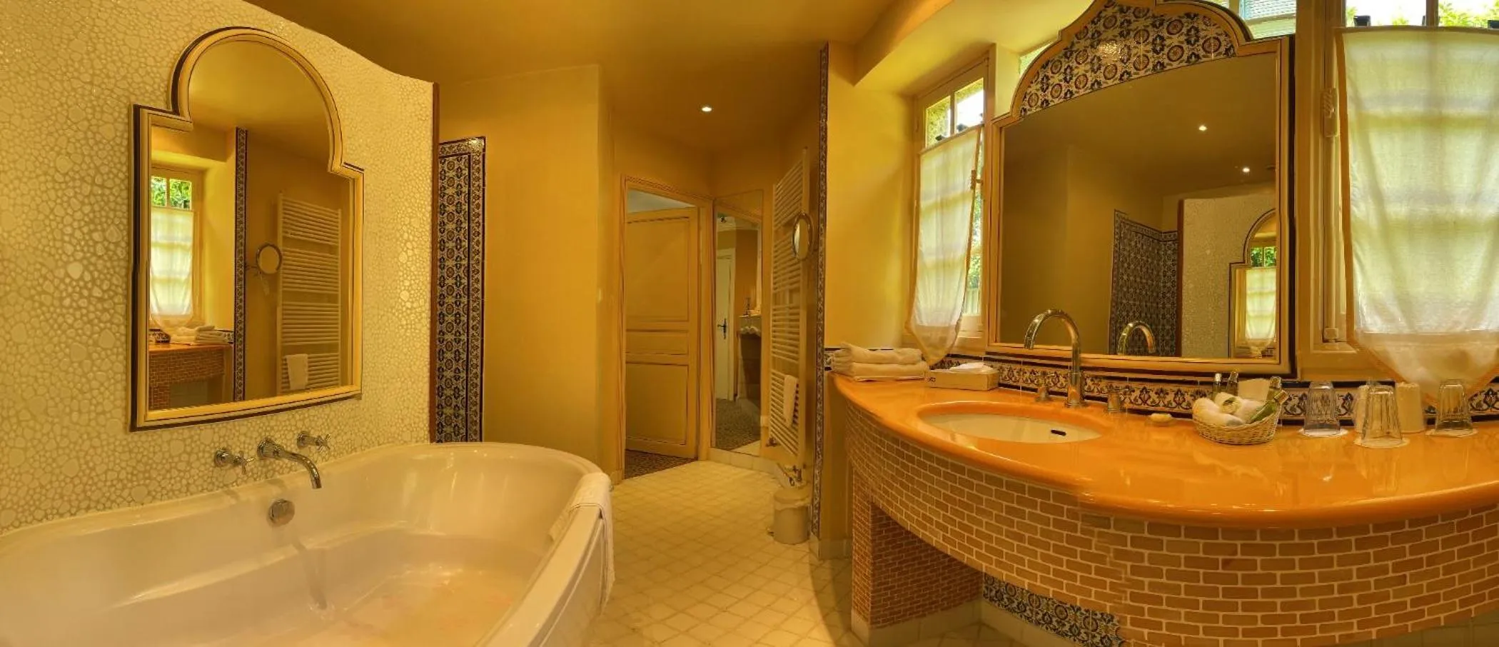 Bathroom in Le Manoir de Bellerive