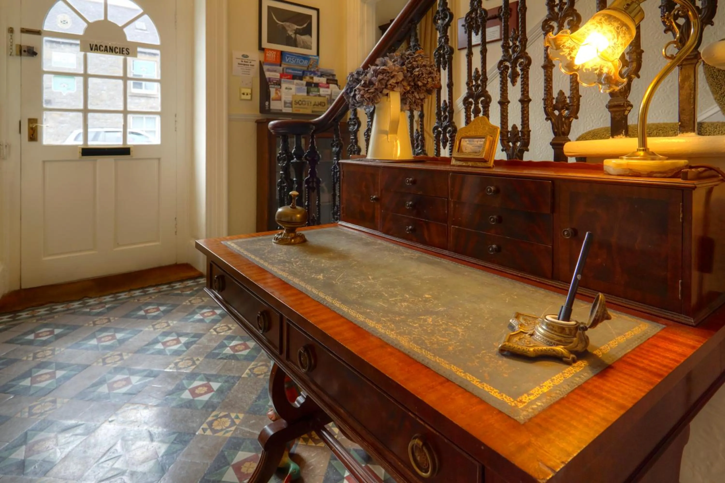 Facade/entrance in The Tannochbrae