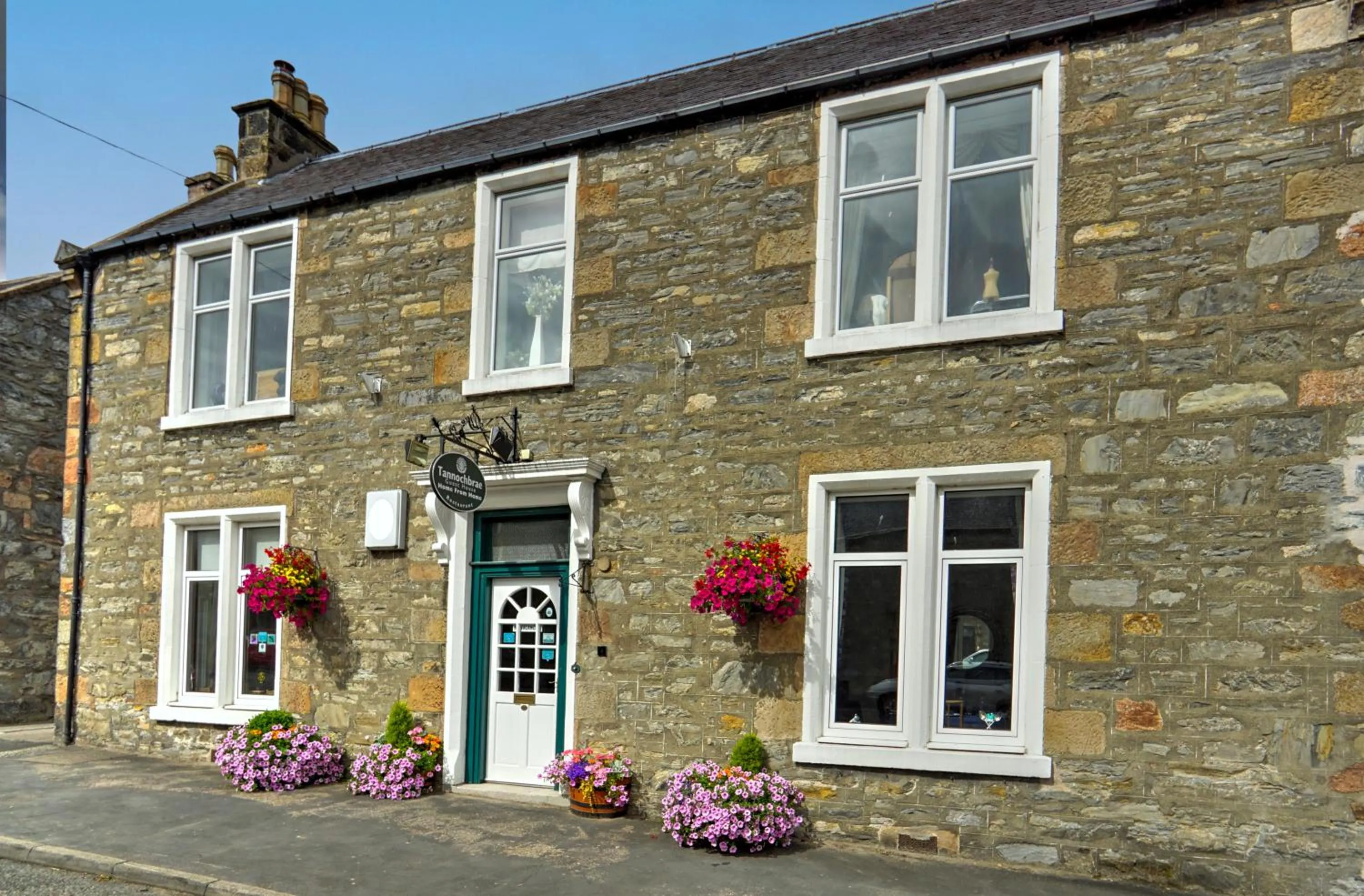 Property building in The Tannochbrae