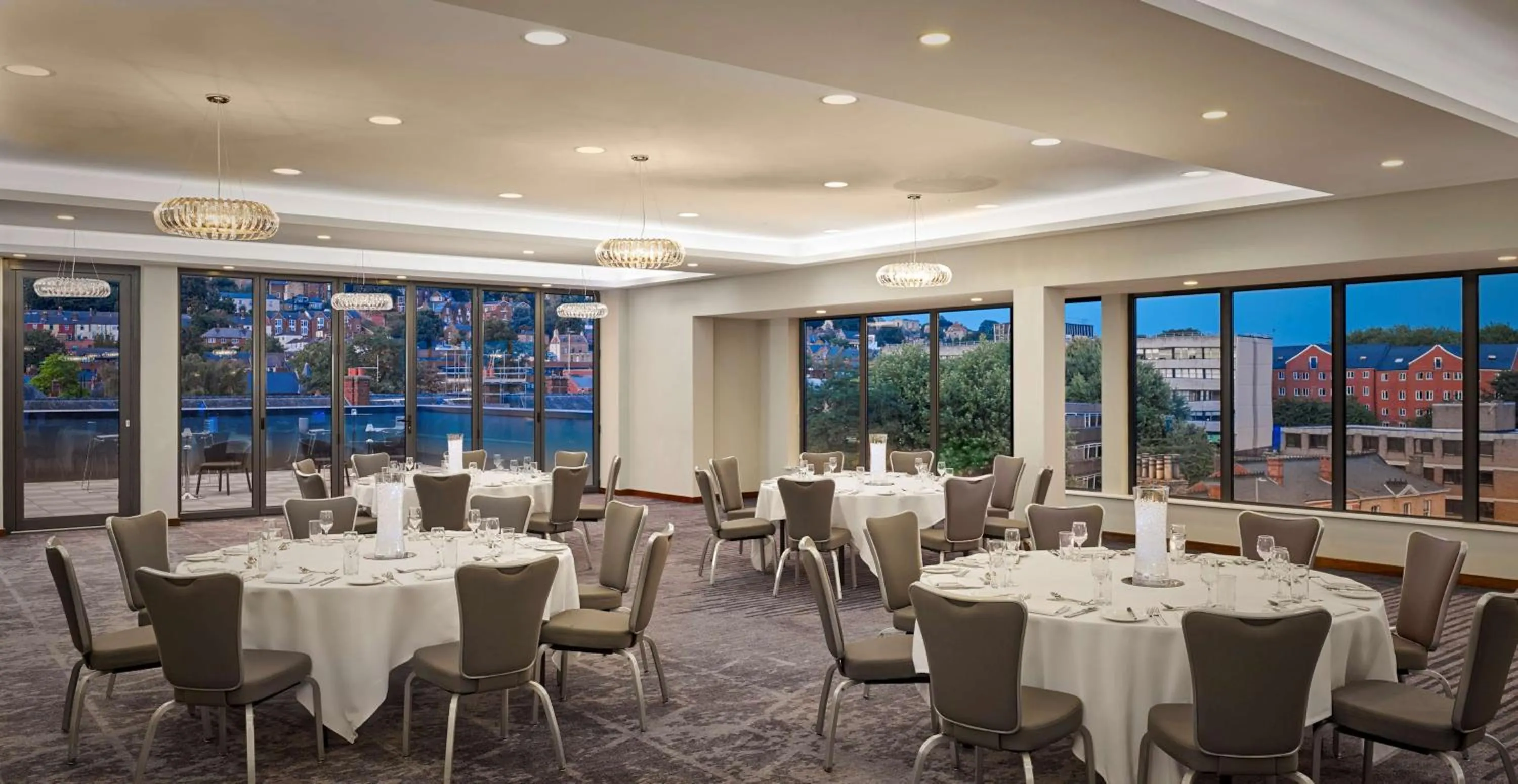 Meeting/conference room in DoubleTree by Hilton Lincoln