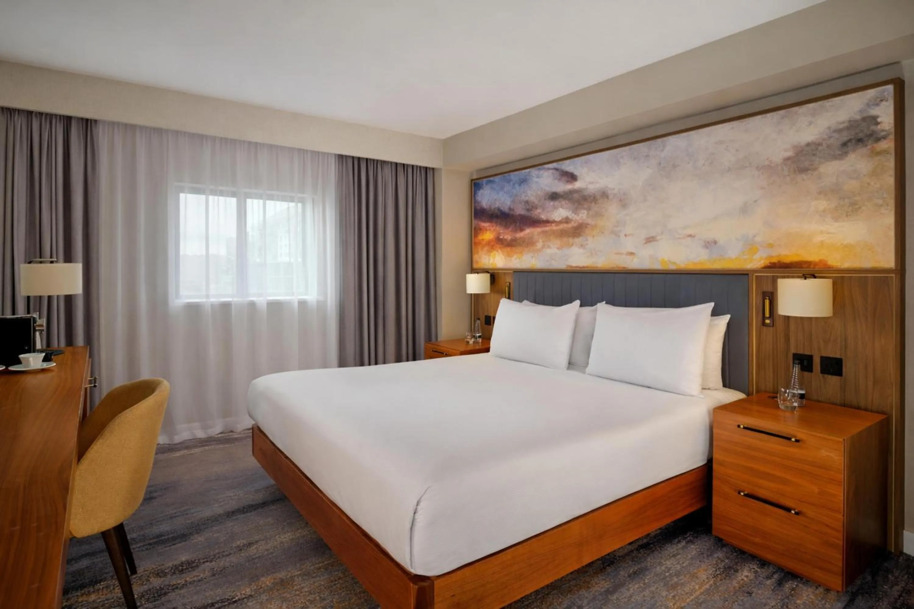 Bed in DoubleTree by Hilton Lincoln