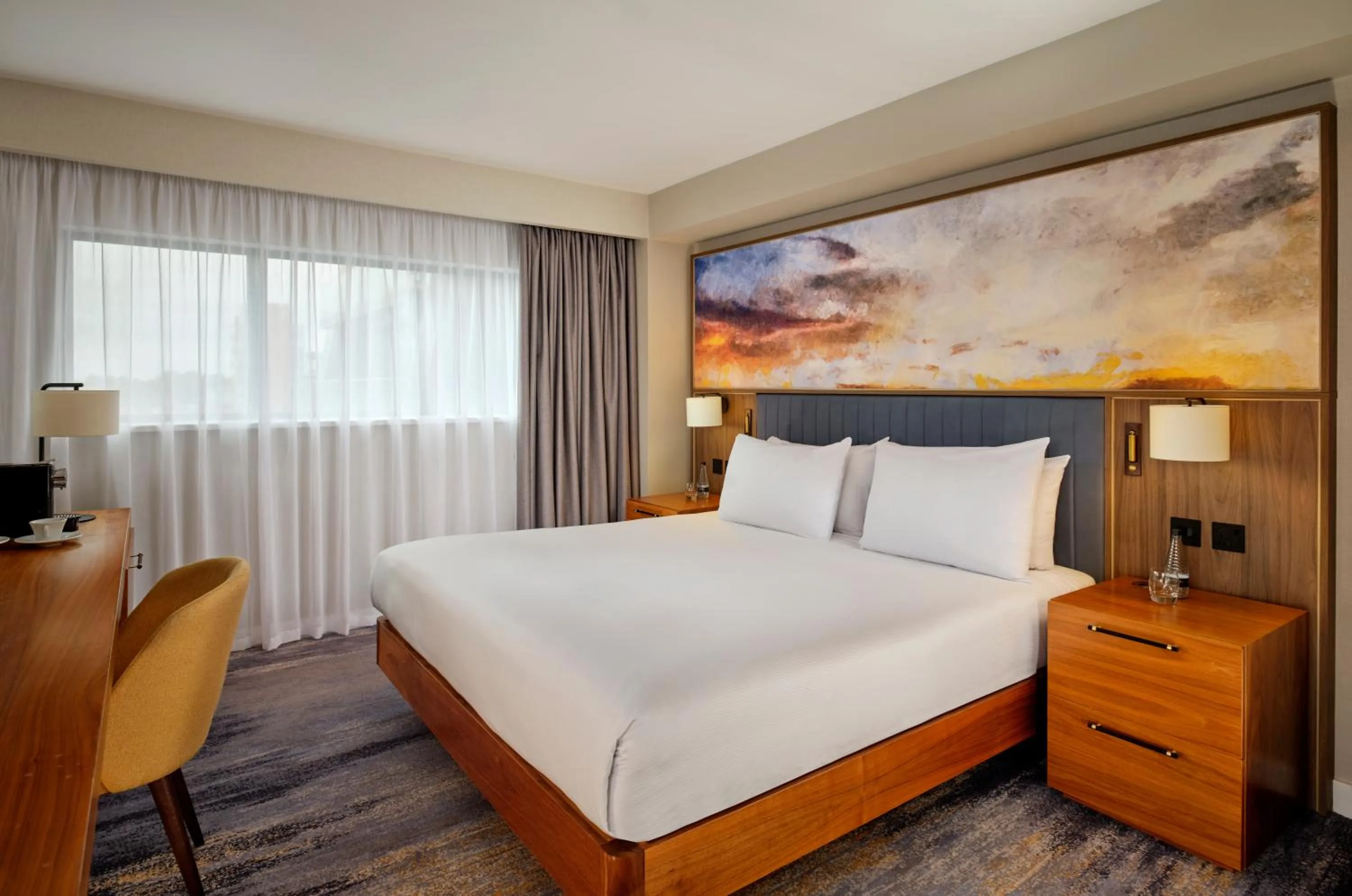 Bed in DoubleTree by Hilton Lincoln