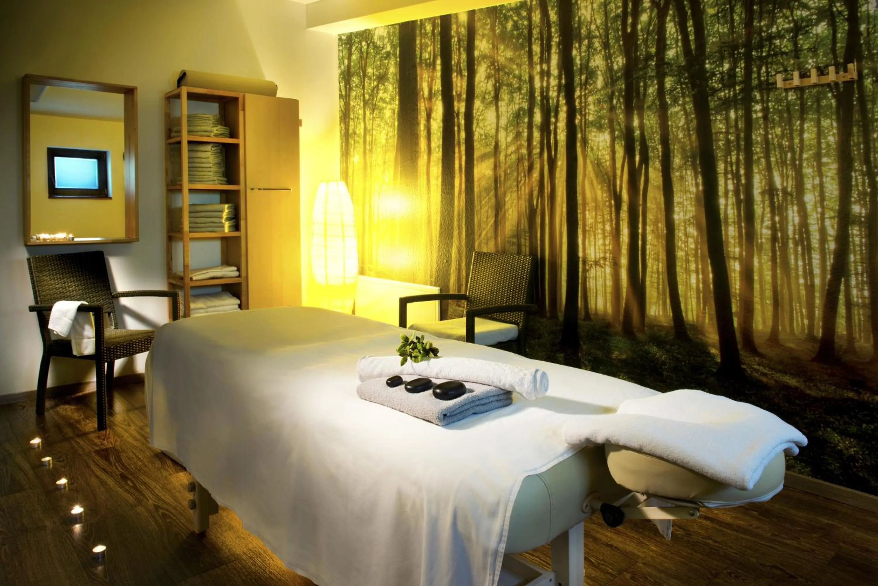 Massage, Bed in Hotel Rozsutec