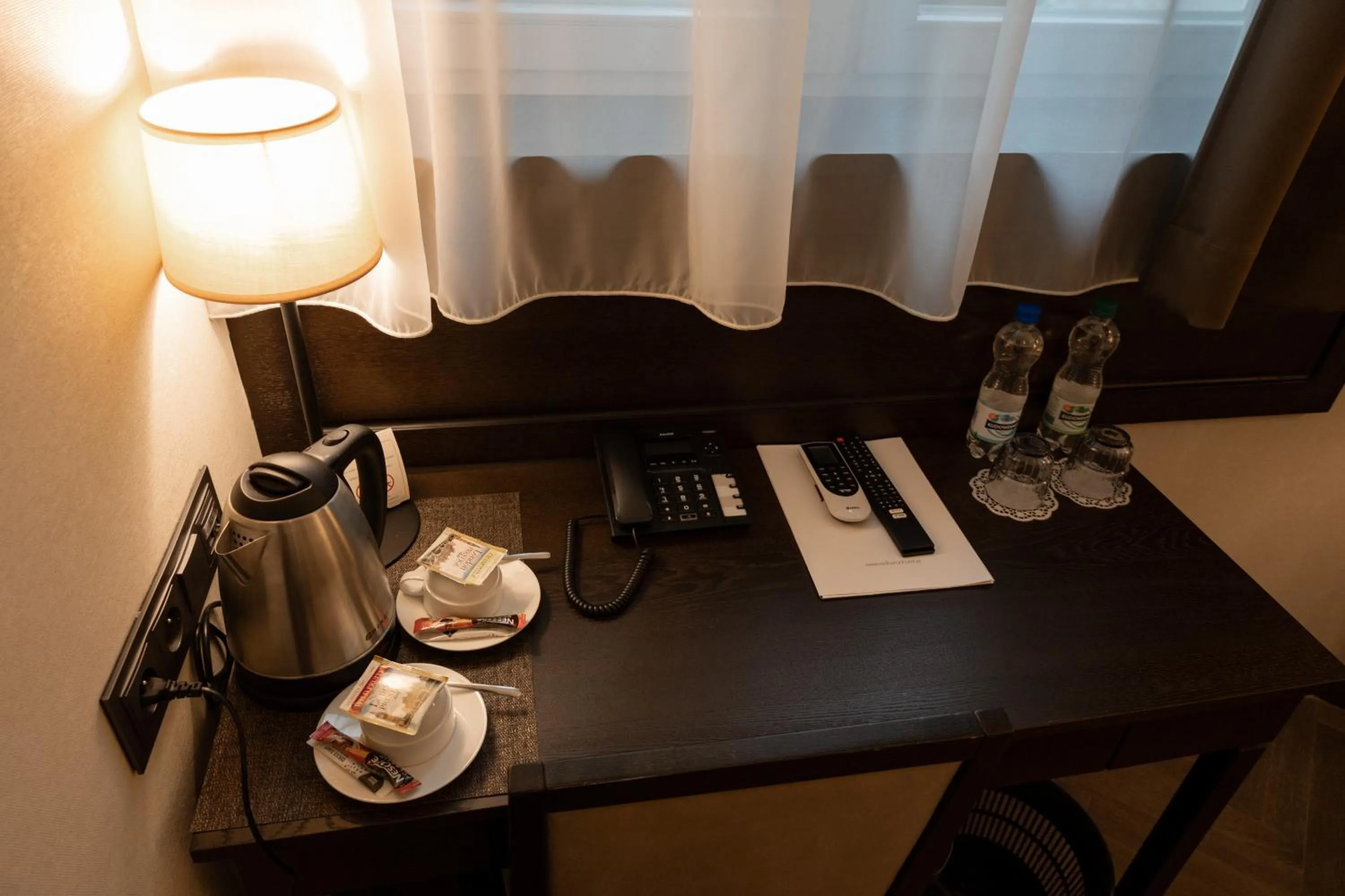 Coffee/tea facilities in Red Baron Hotel & Restaurant