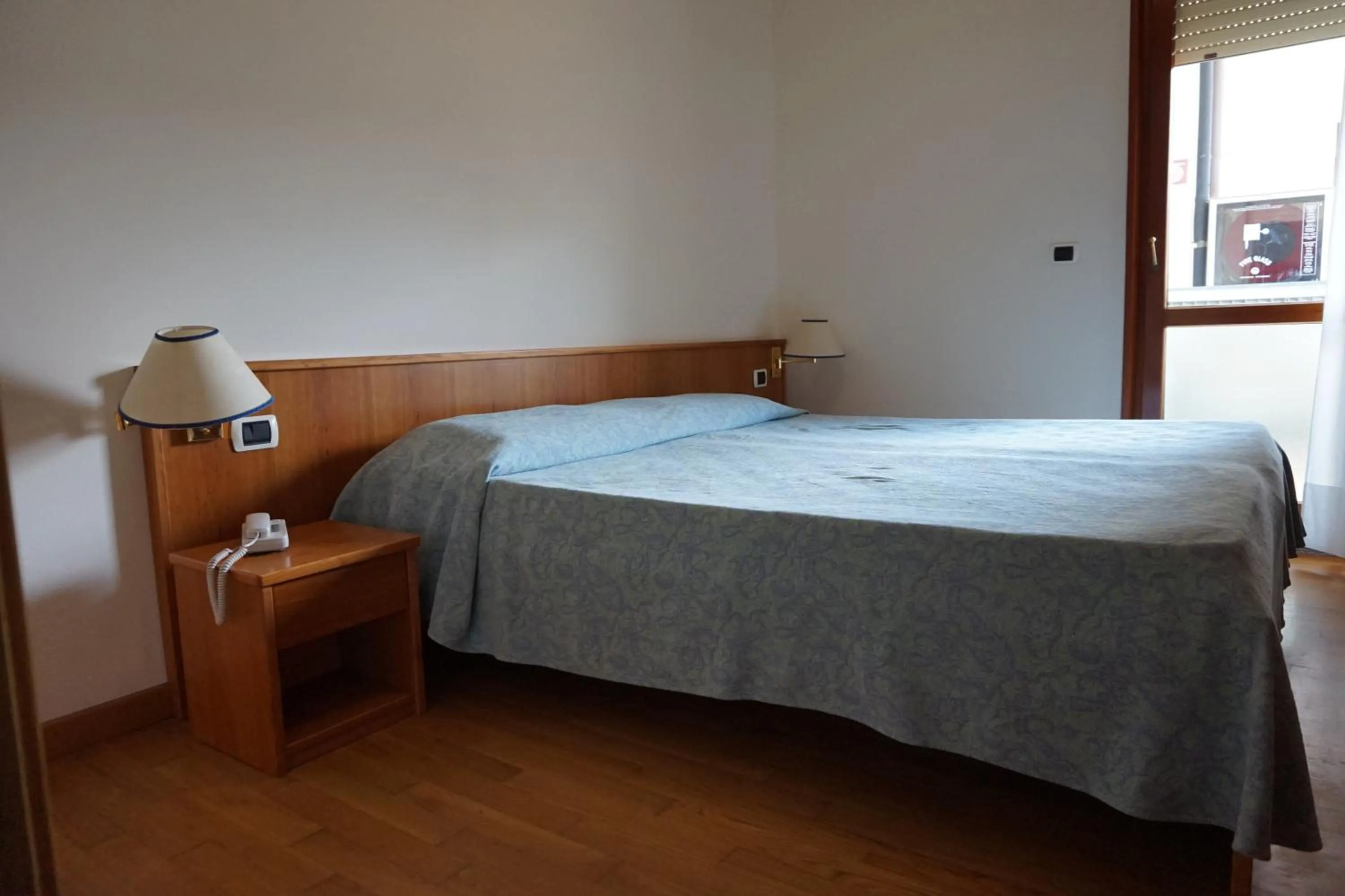 Bedroom, Bed in Hotel Flora