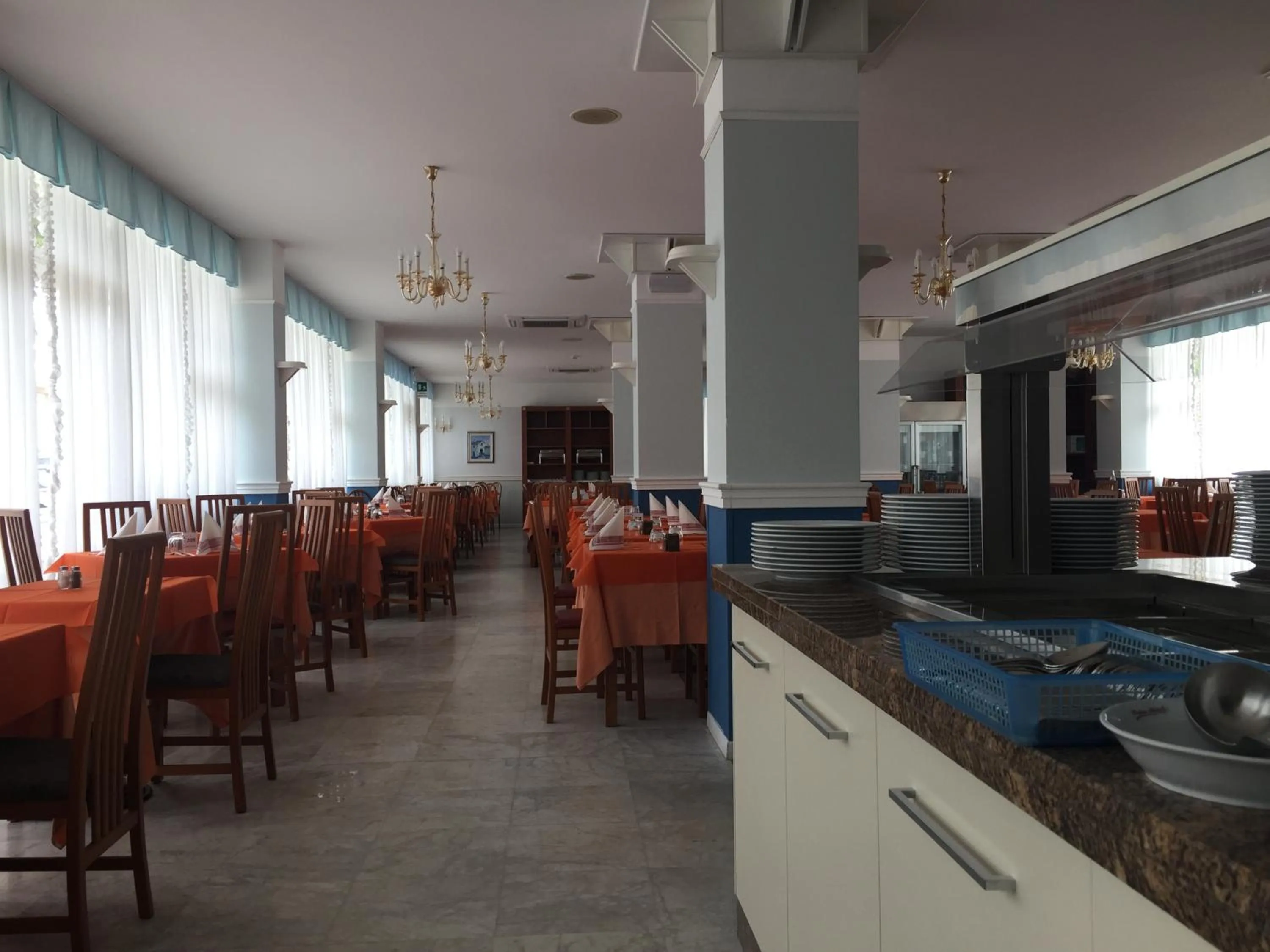 Restaurant/places to eat in Hotel Consuelo