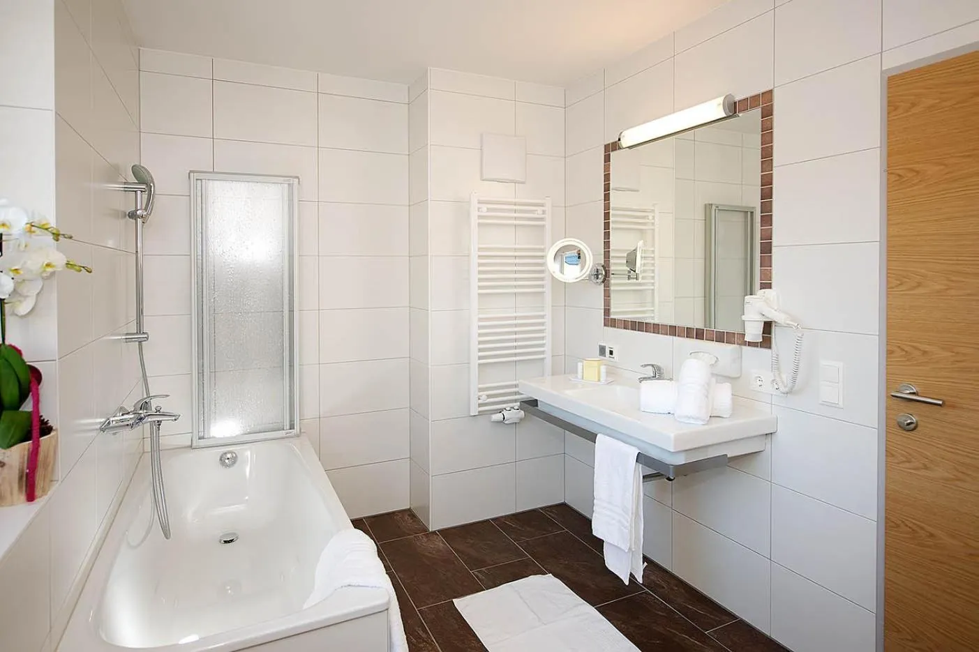 Bathroom in Hotel Almrausch