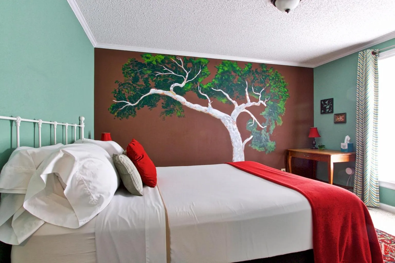 Bed in Blacksburg Bed & Breakfast