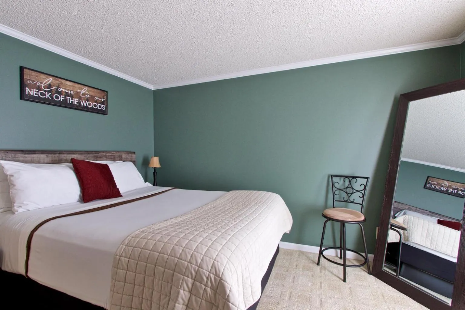 Bed in Blacksburg Bed & Breakfast