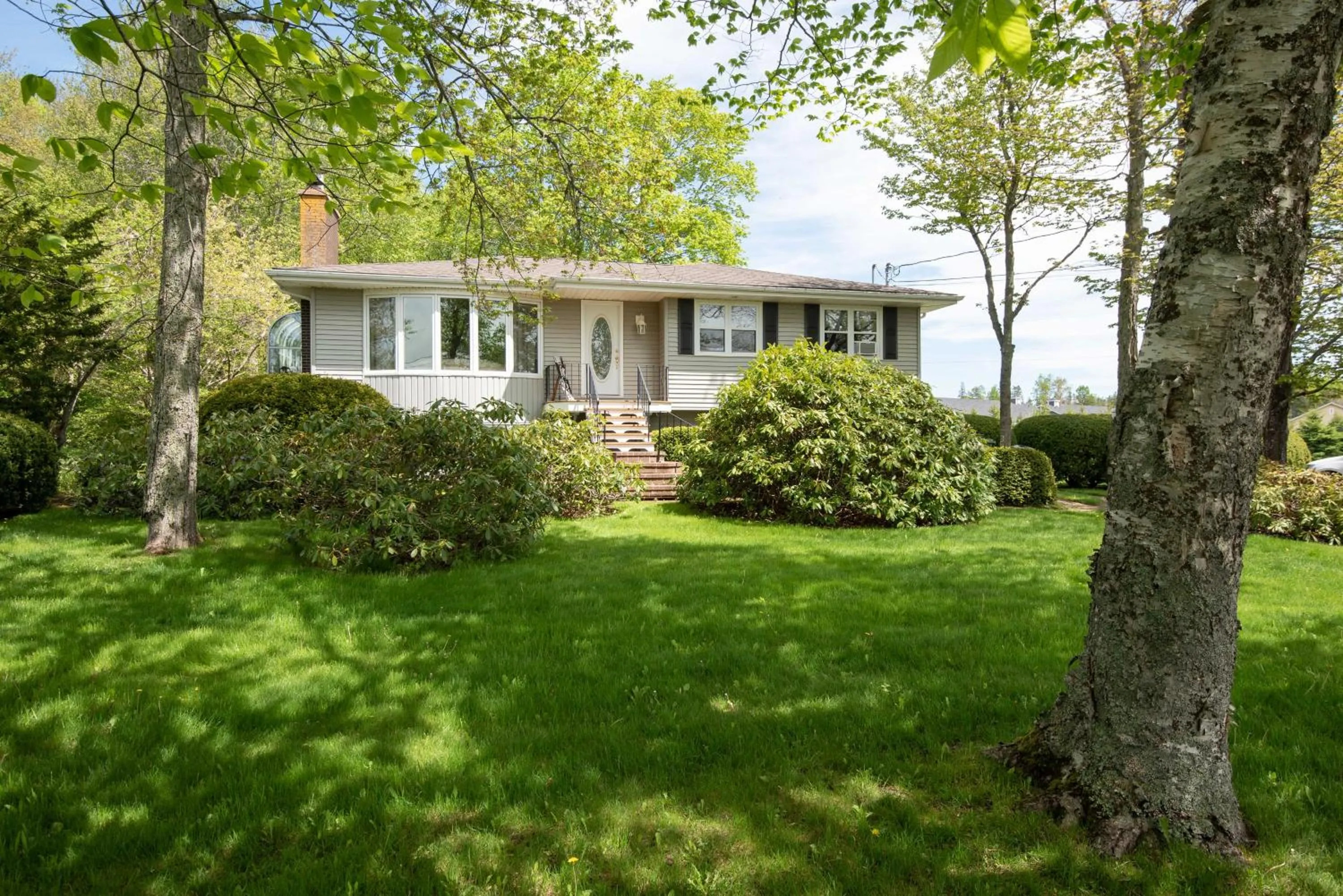 Property building in Chez Nous