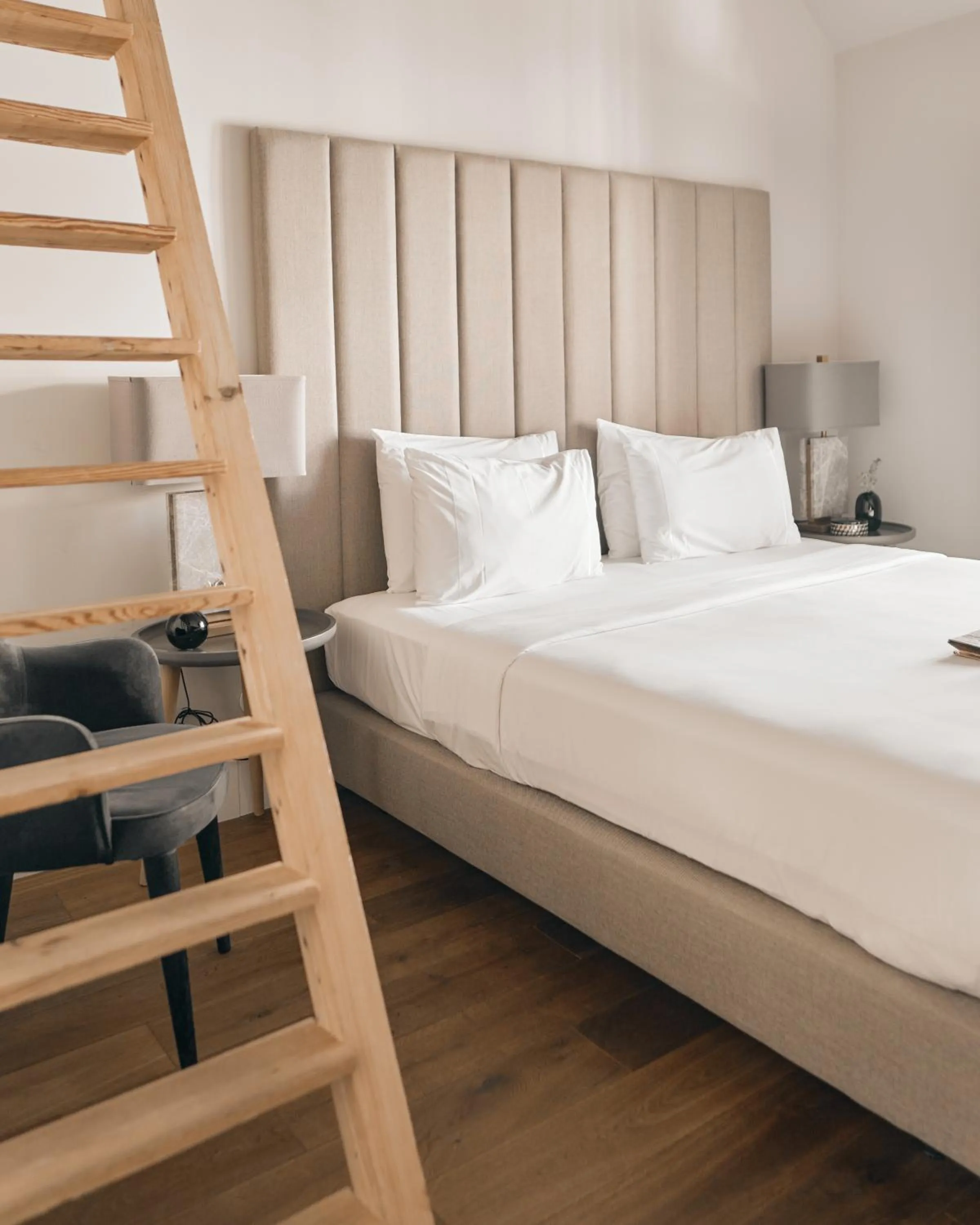 Bed in Dare Lisbon House