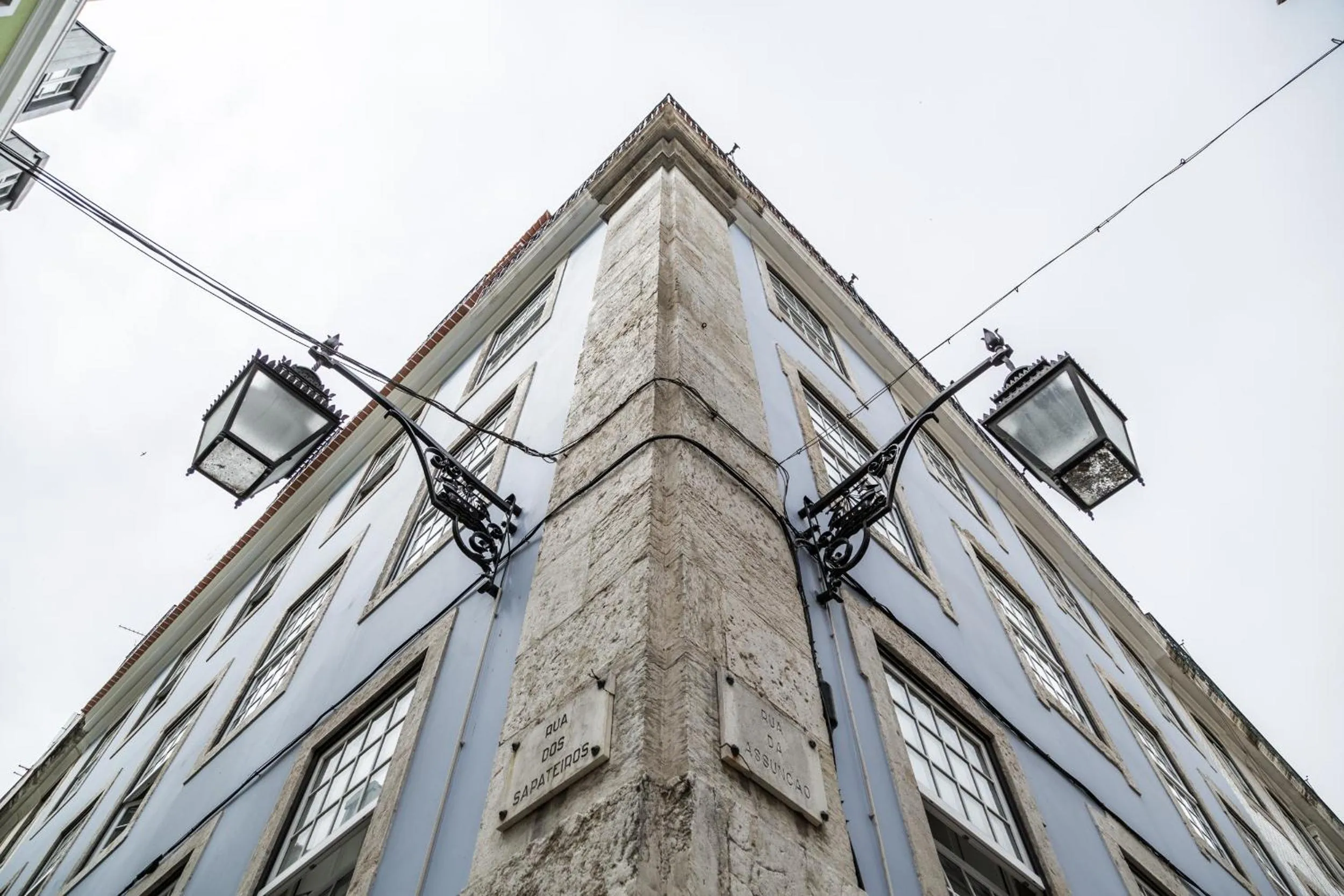 Property building in Dare Lisbon House