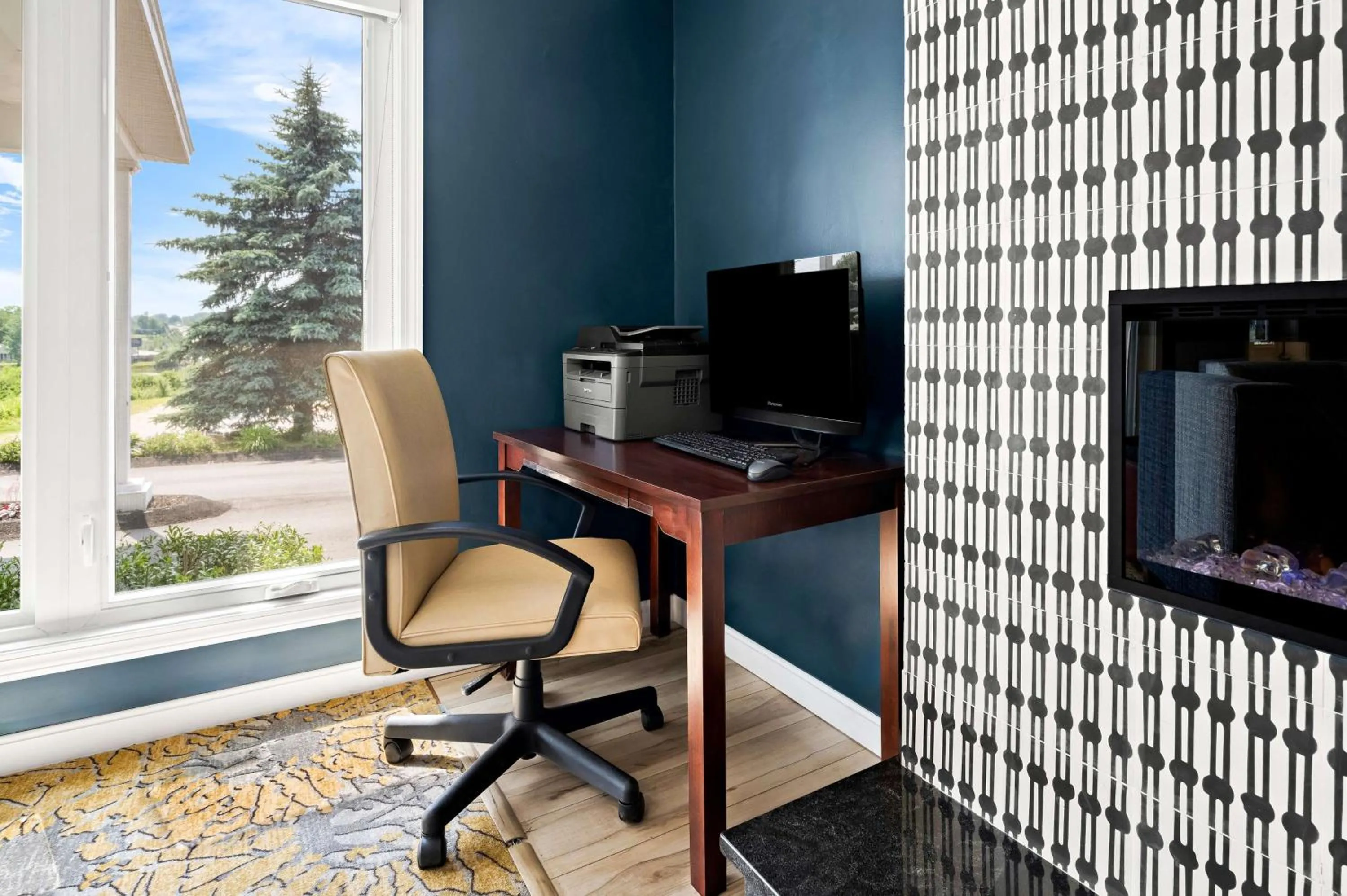 Business facilities in Best Western - Freeport Inn