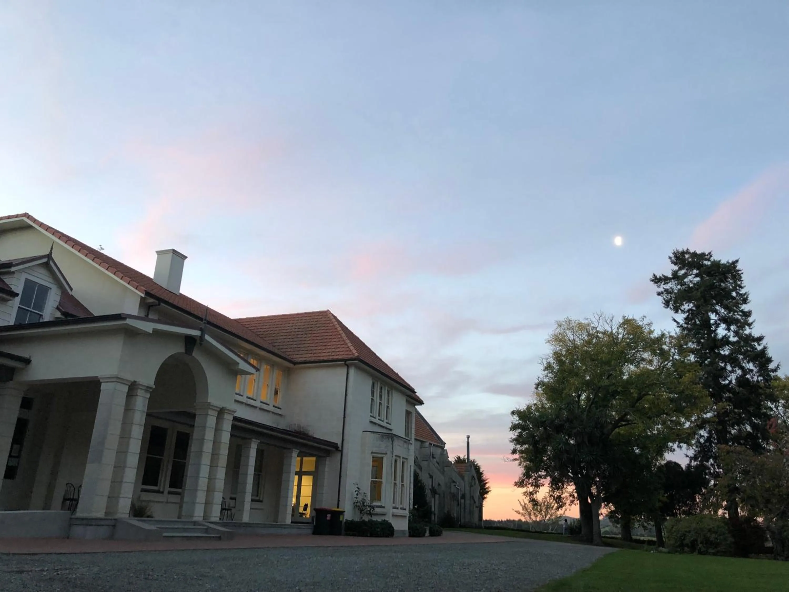 Property building in Teschemakers Resort