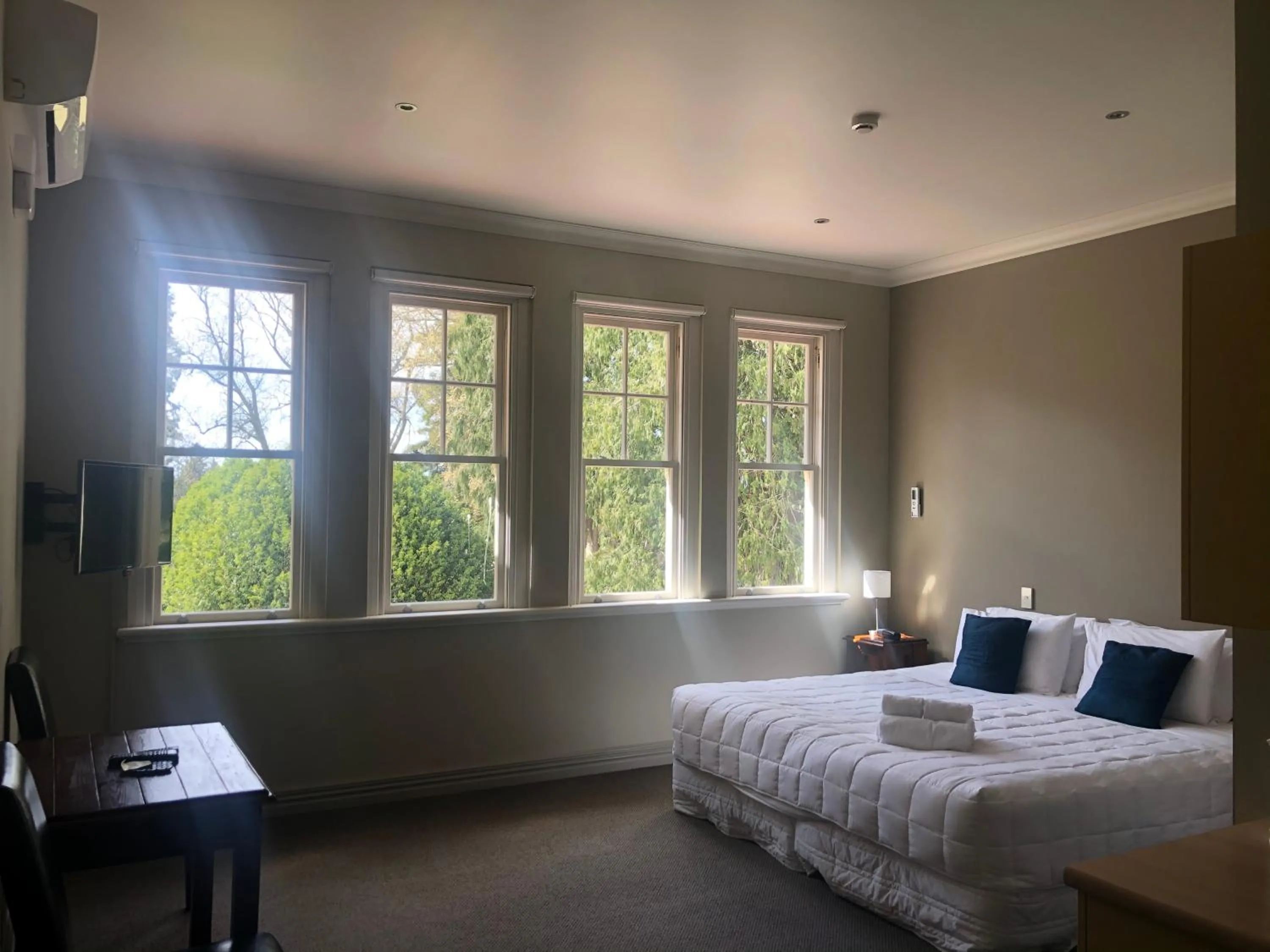 Bed in Teschemakers Resort