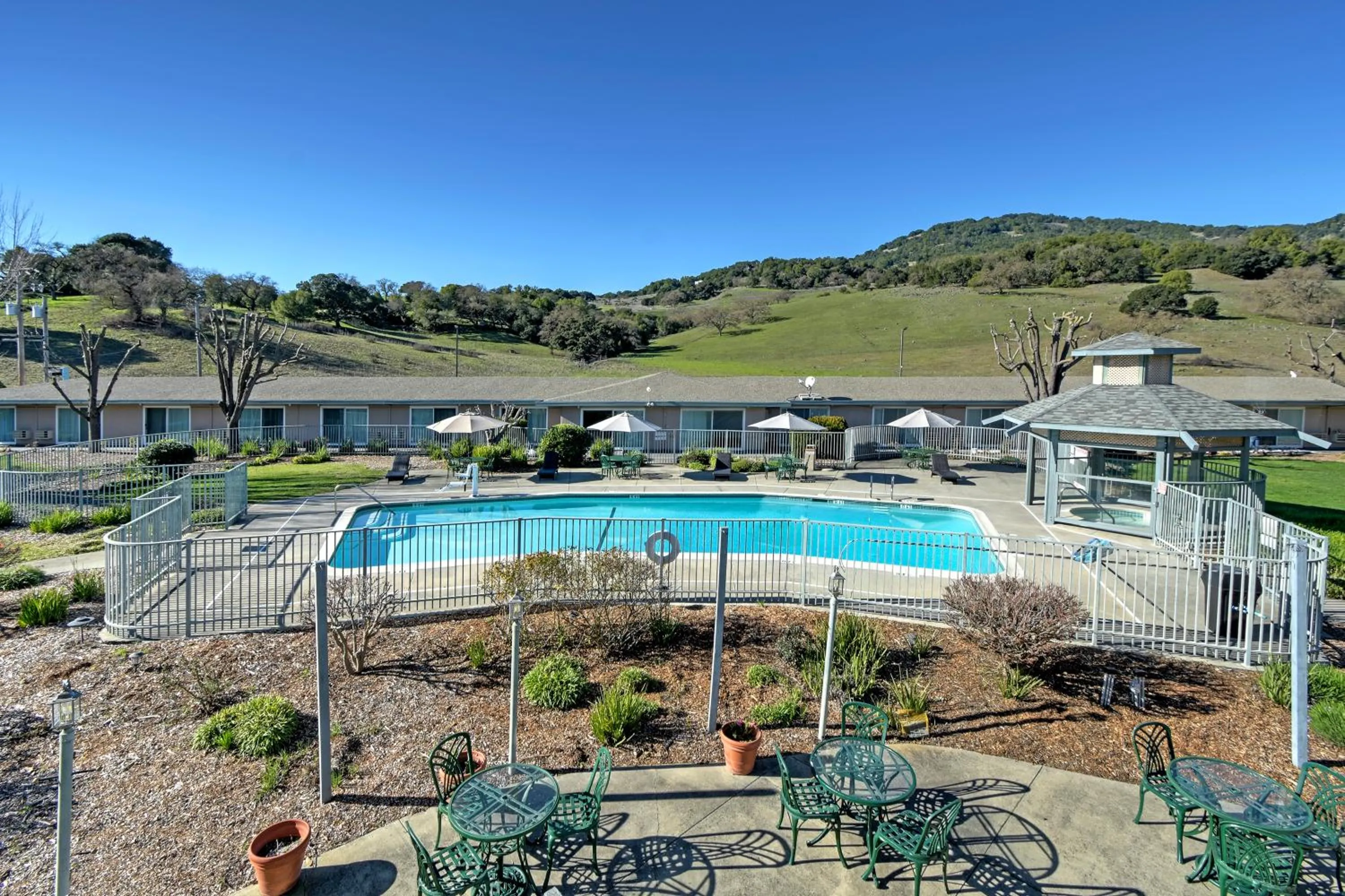 Swimming pool in Days Inn by Wyndham Novato/San Francisco