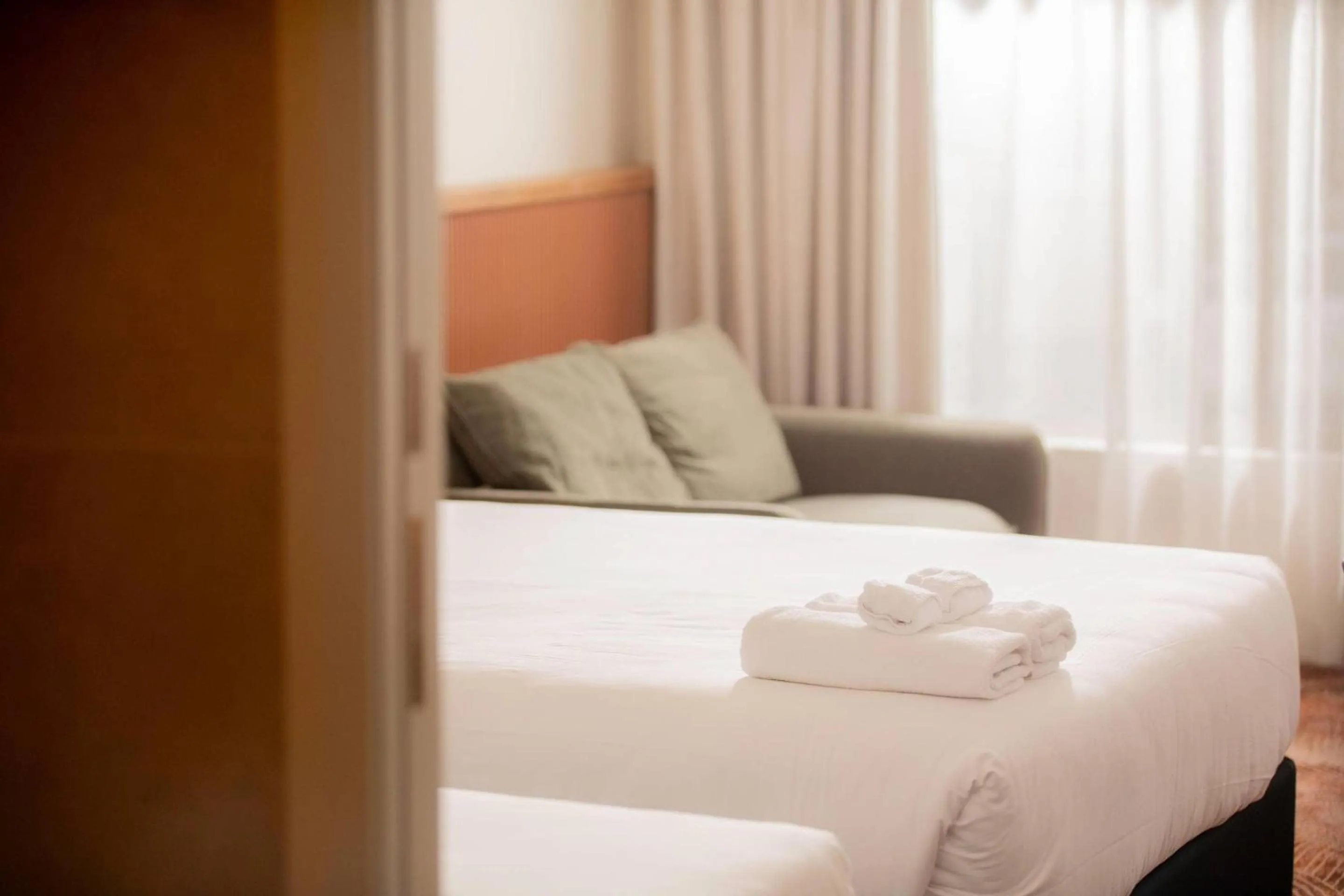 Bedroom, Bed in The Alluna Motel, an Ascend Collection Hotel