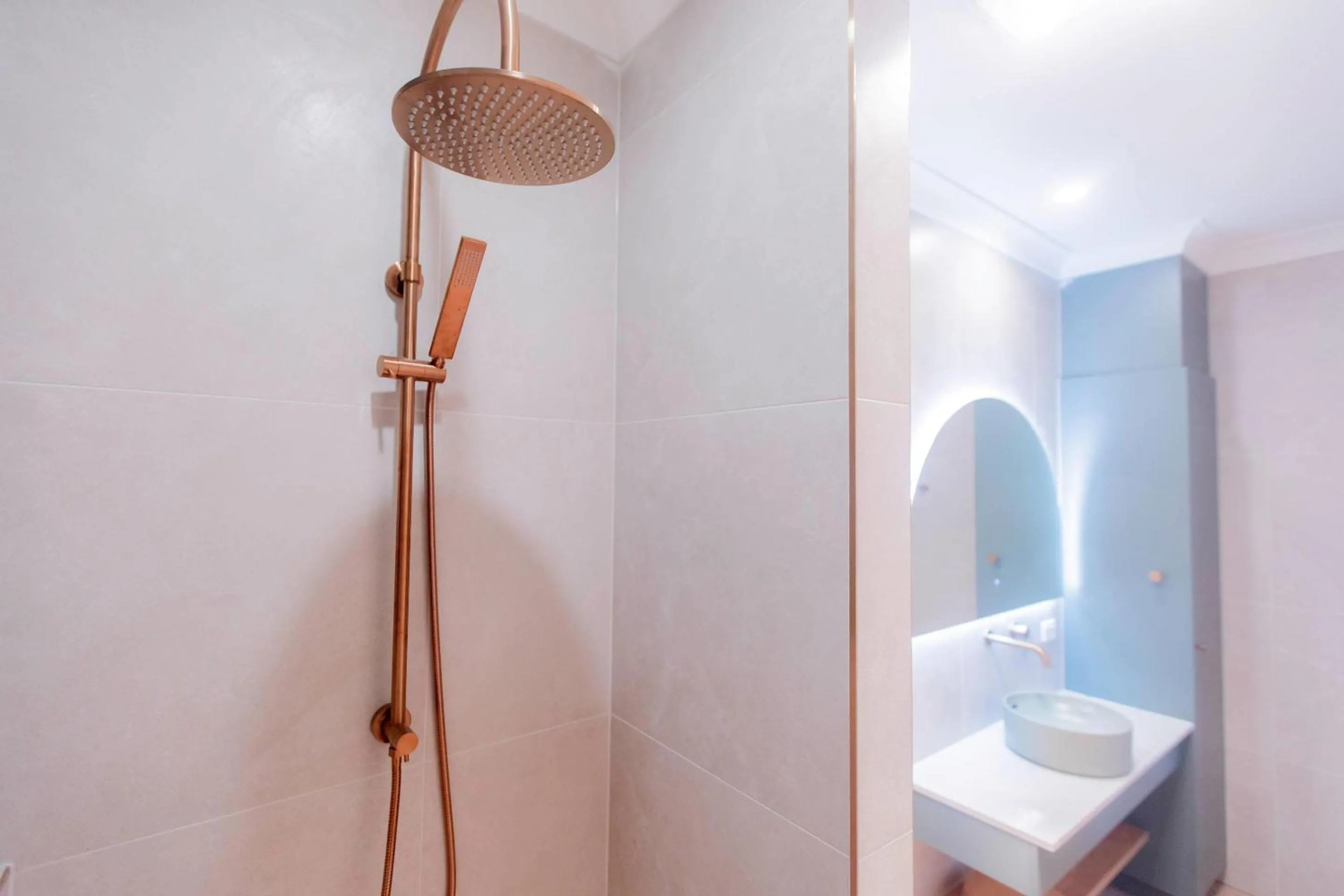 Bedroom in The Alluna Motel, an Ascend Collection Hotel