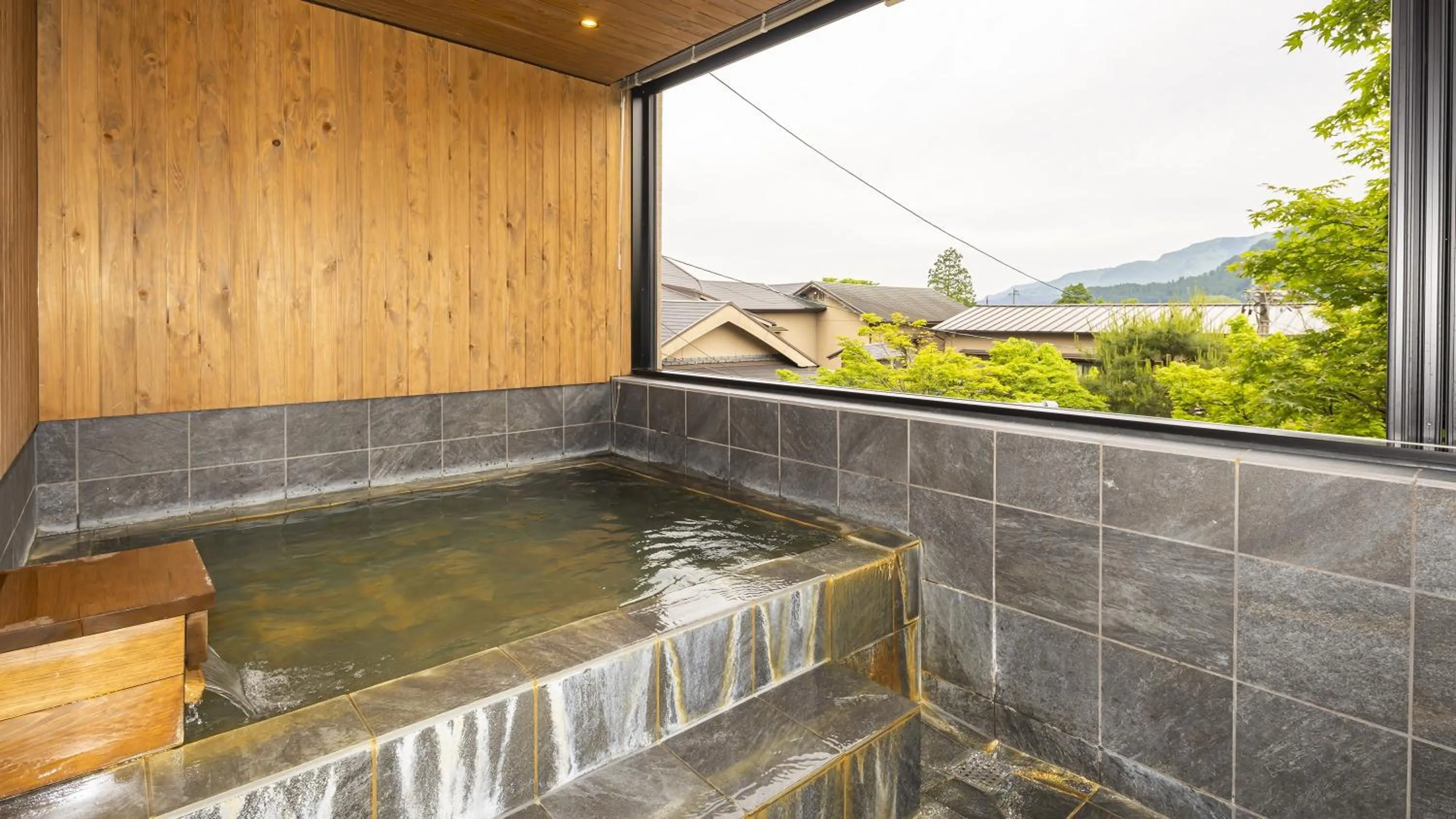 Open Air Bath in Sozankyo