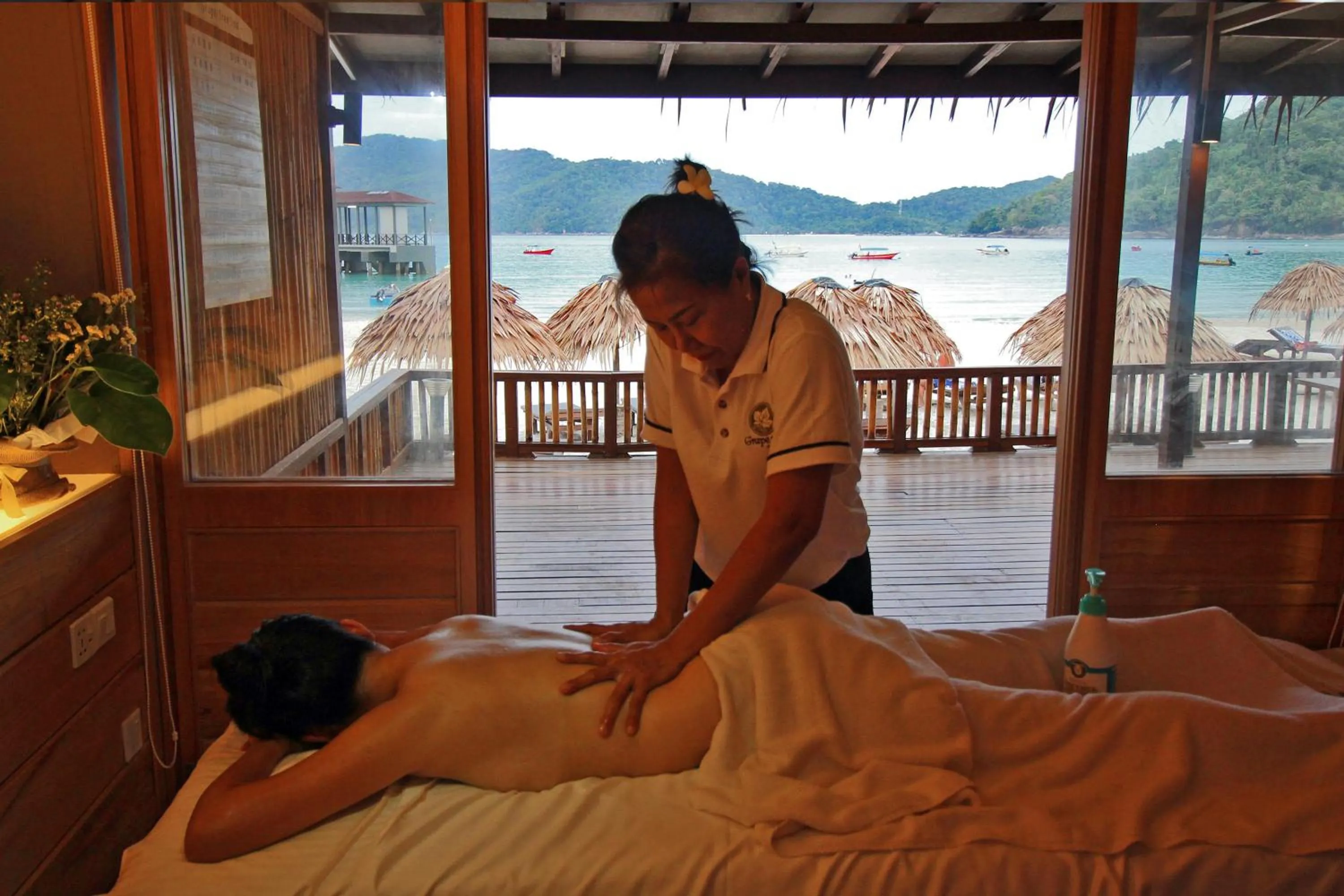 Massage in Bubu Resort
